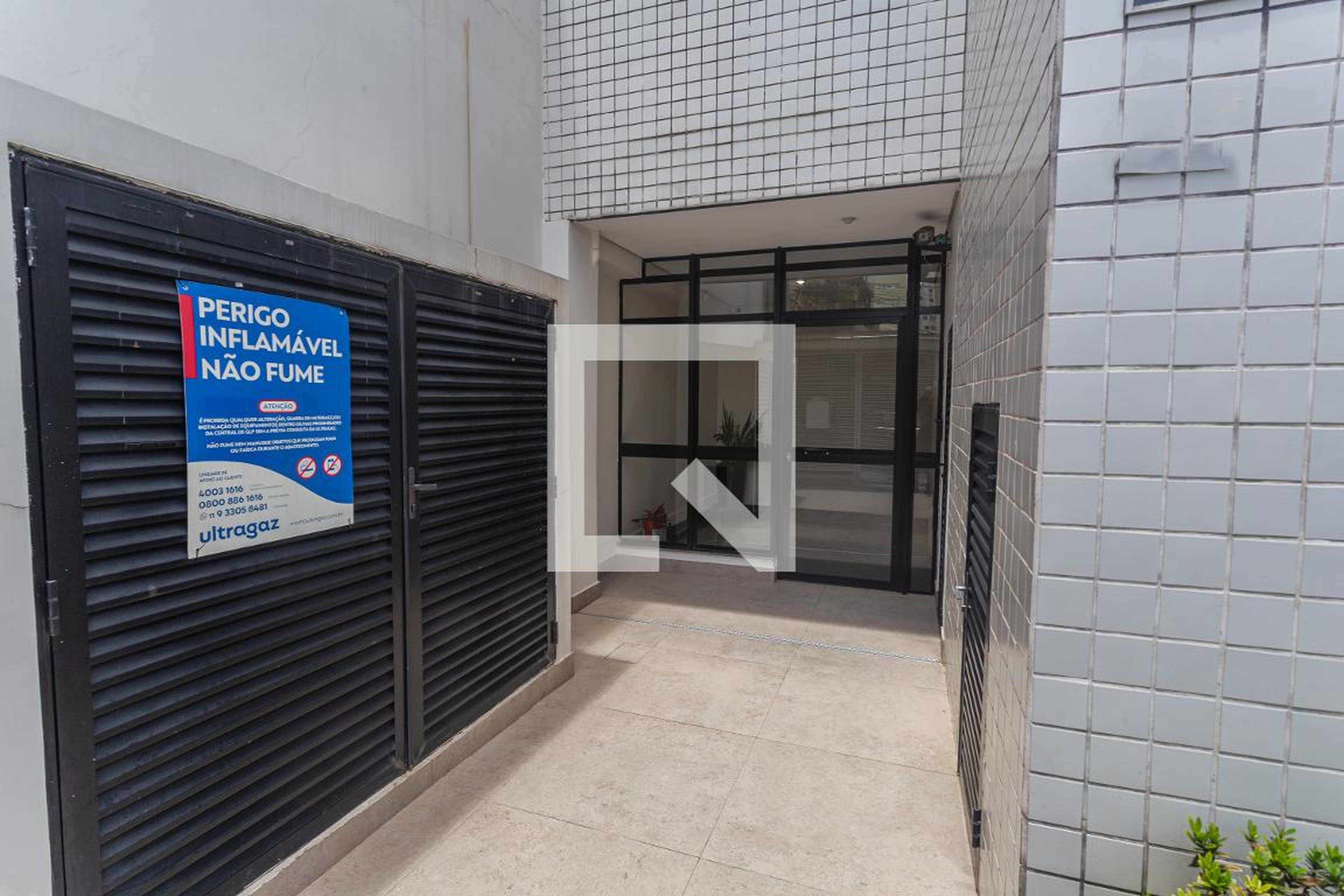 Hall de Entrada - Edifício Walter Gandra