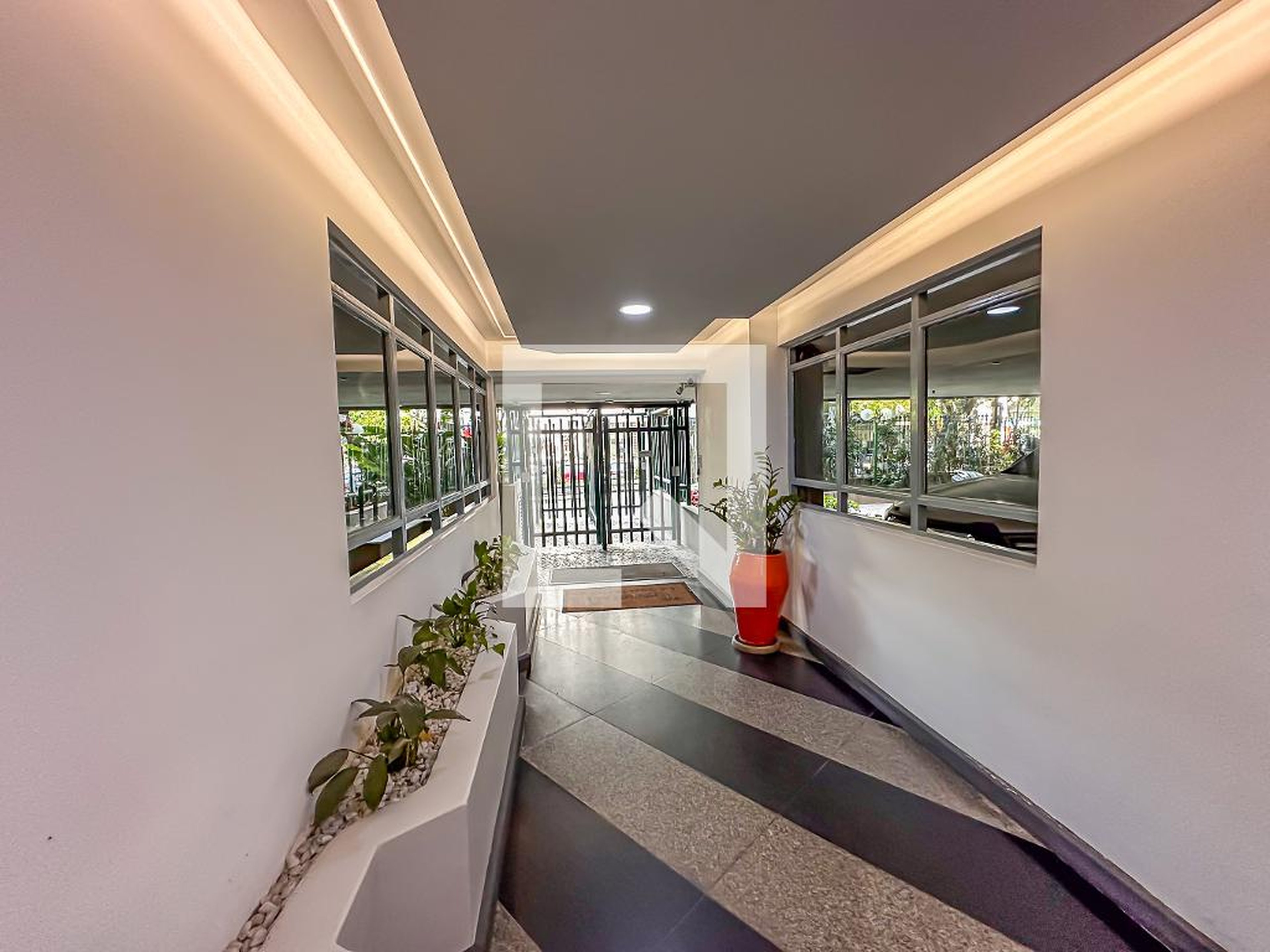 Hall de entrada - Edifício Imperial Laranjeiras