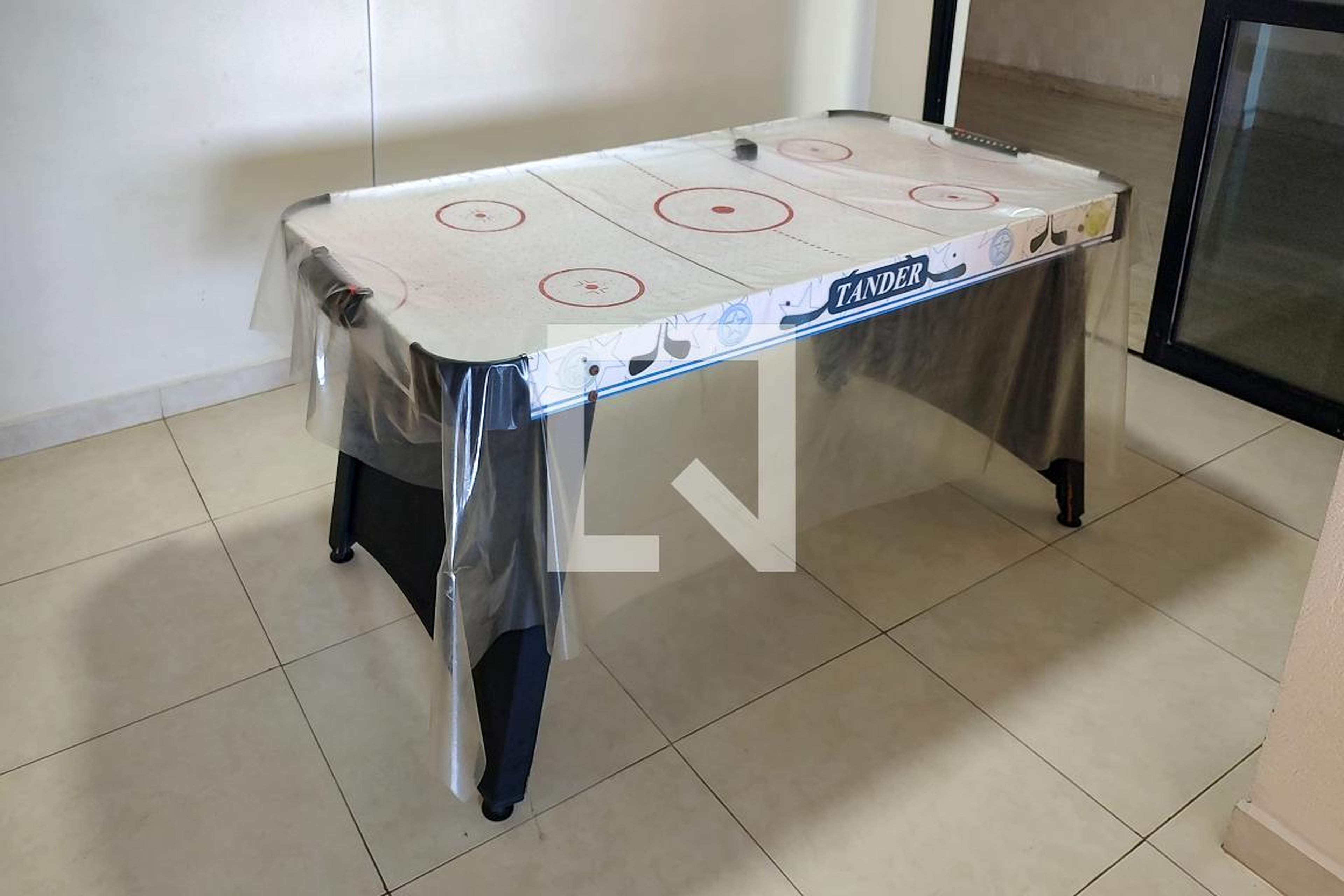 Salão de jogos - Renato