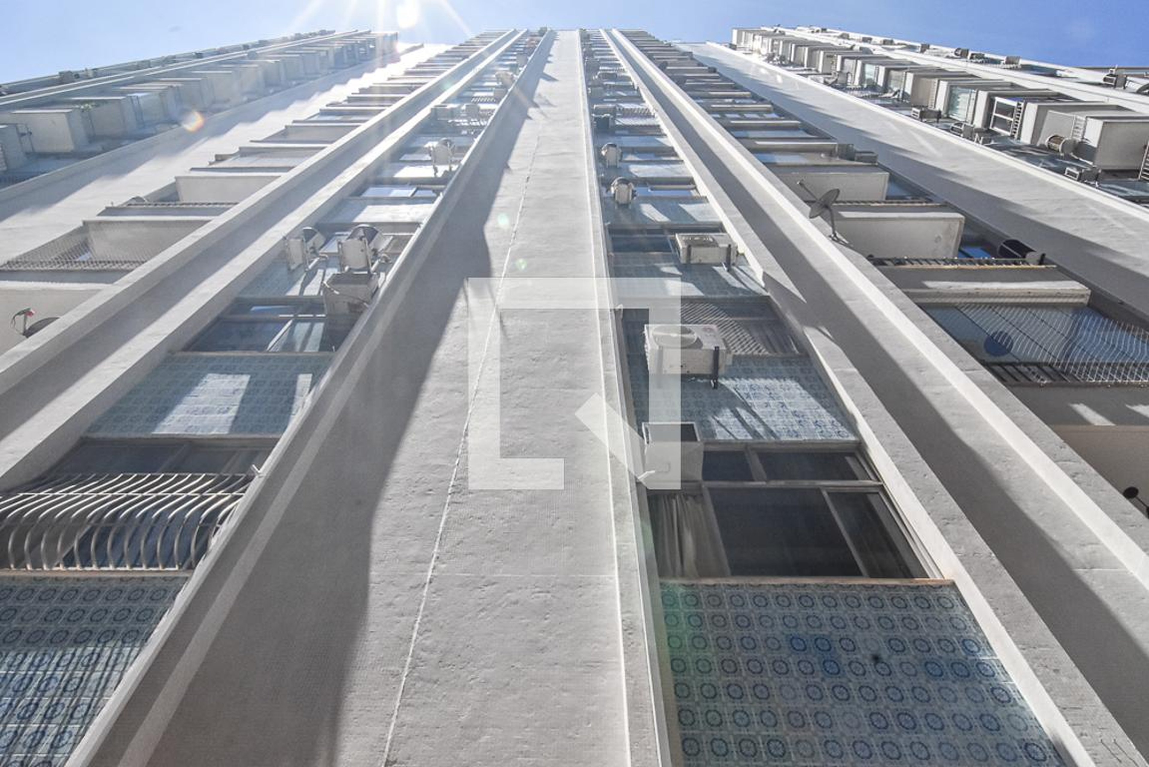 Fachada Condomínio Villa Colonial