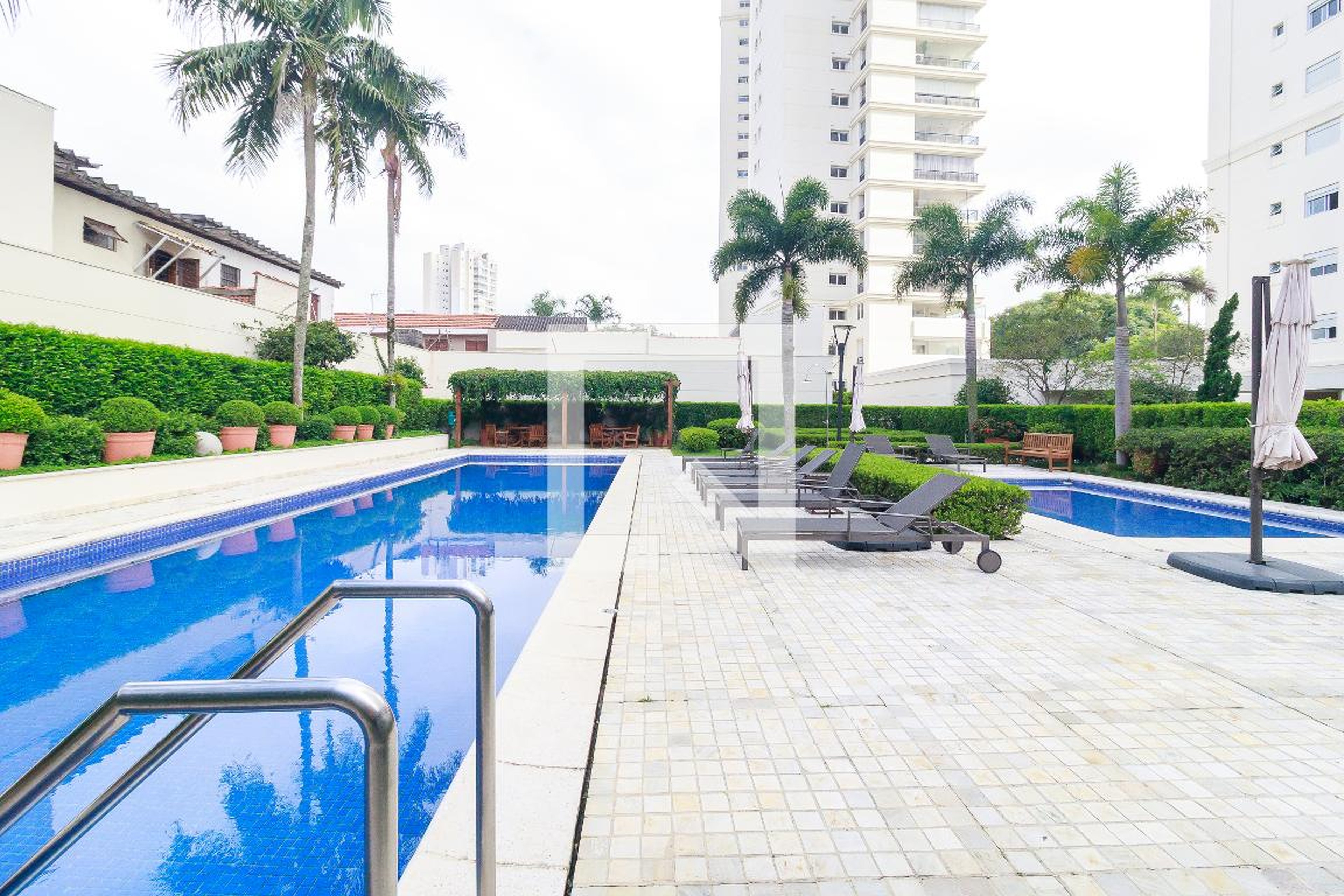 Piscina - Edifício Cennario