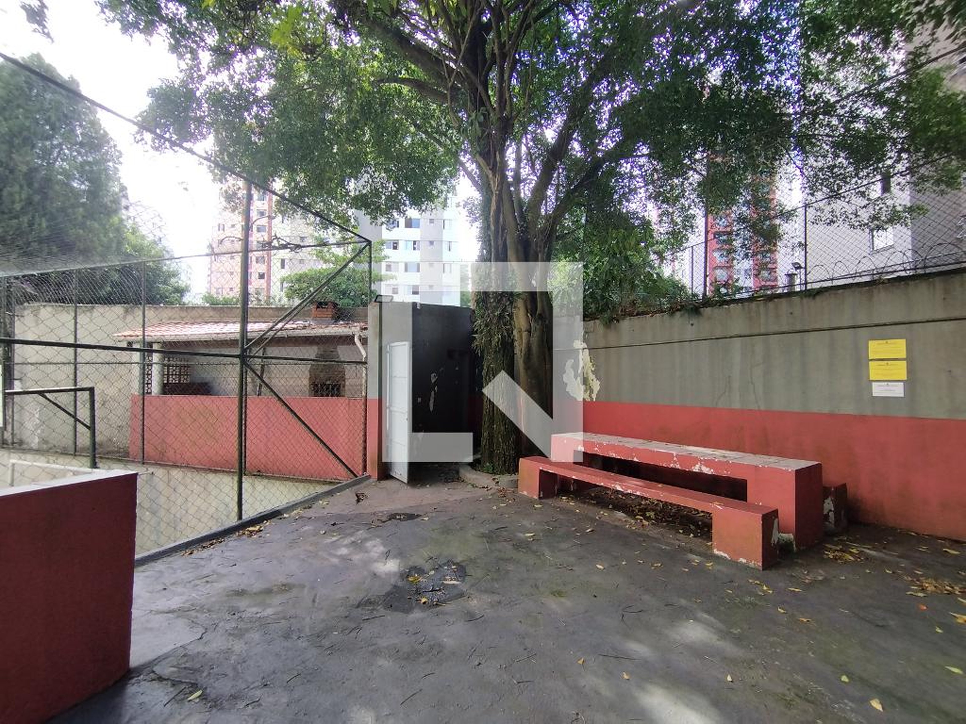 Churrasqueira - Conj Residencial Jardim Celeste