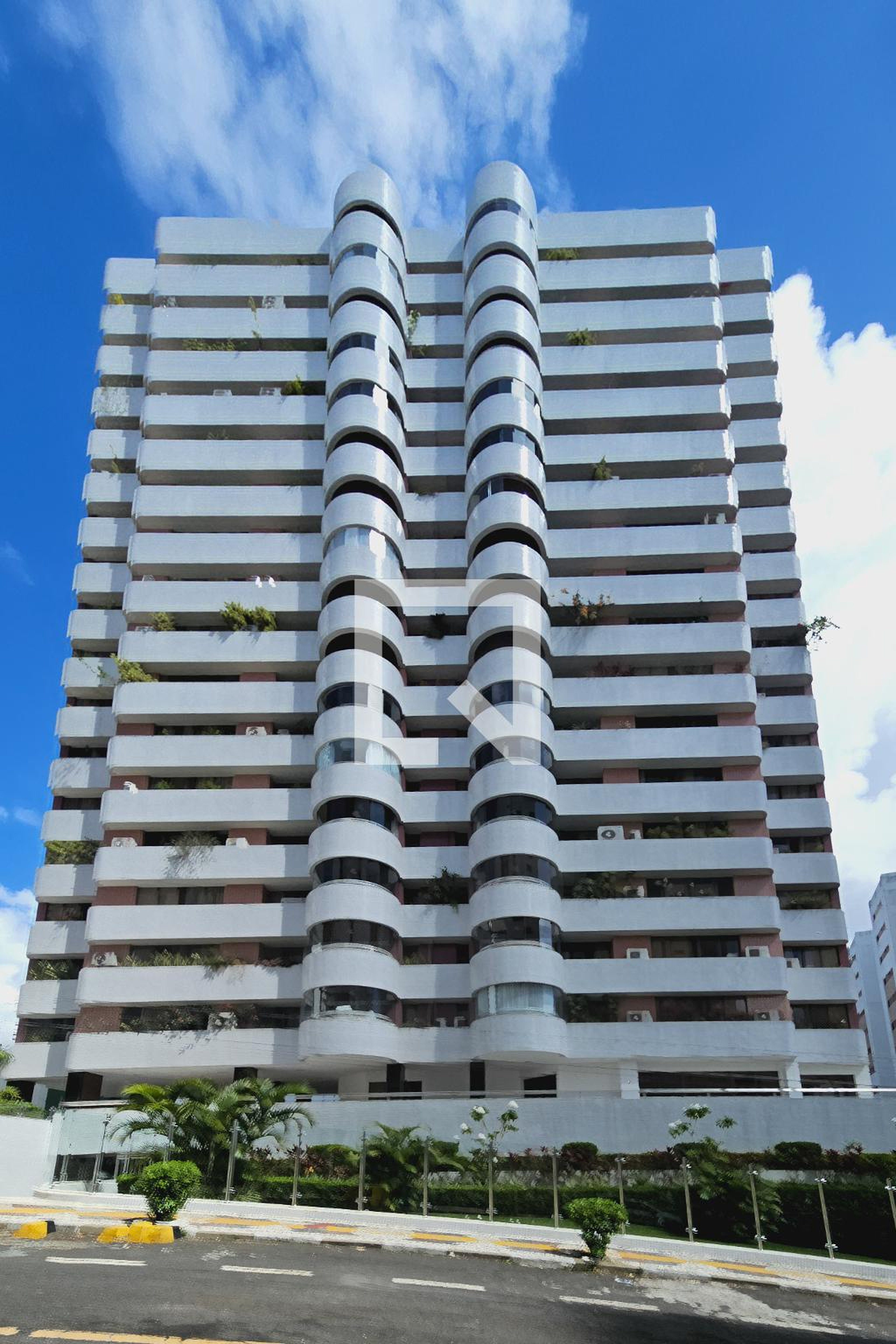 Fachada Condomínio em Rua Antúrio, 148