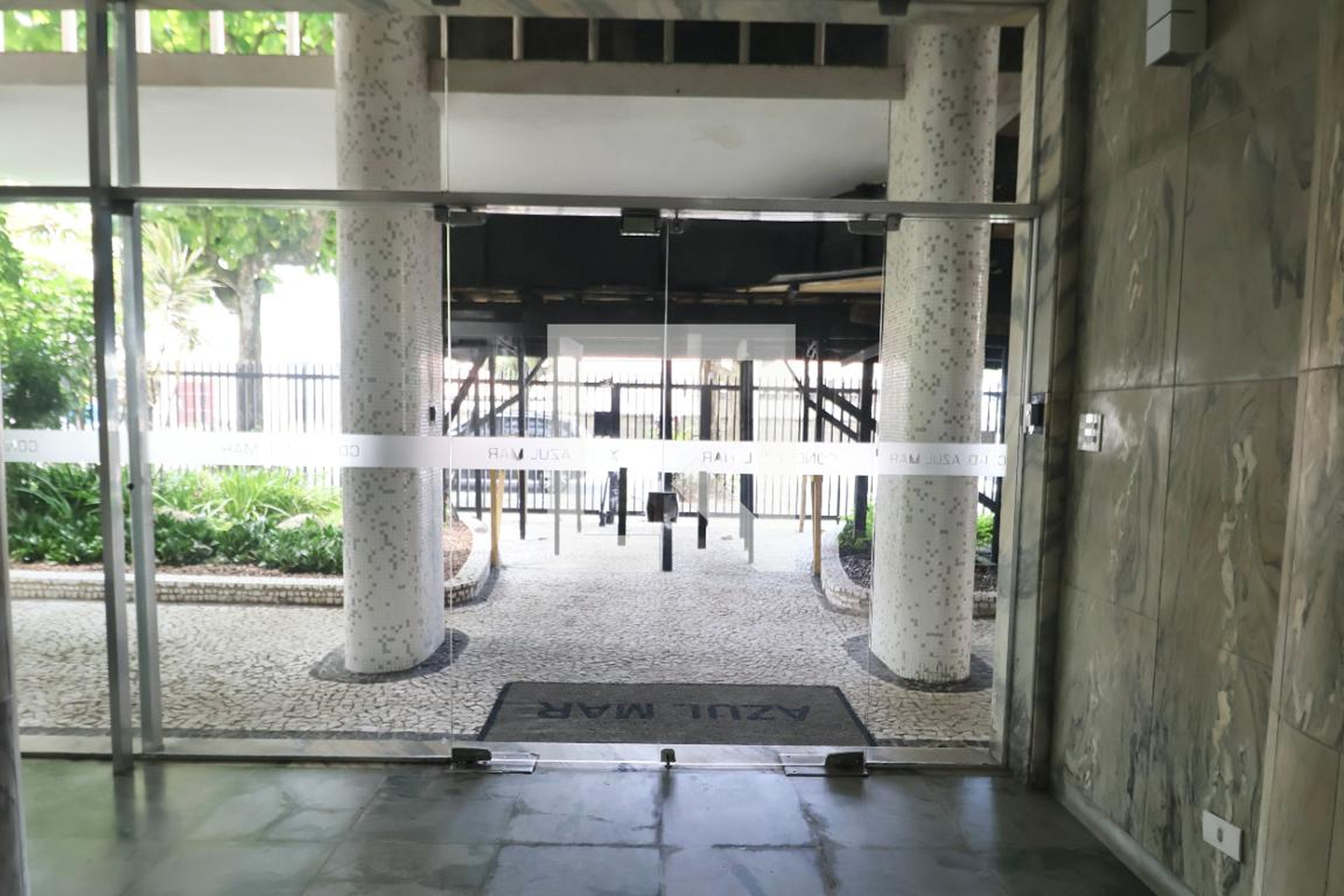 Fachada Condomínio Azul Mar