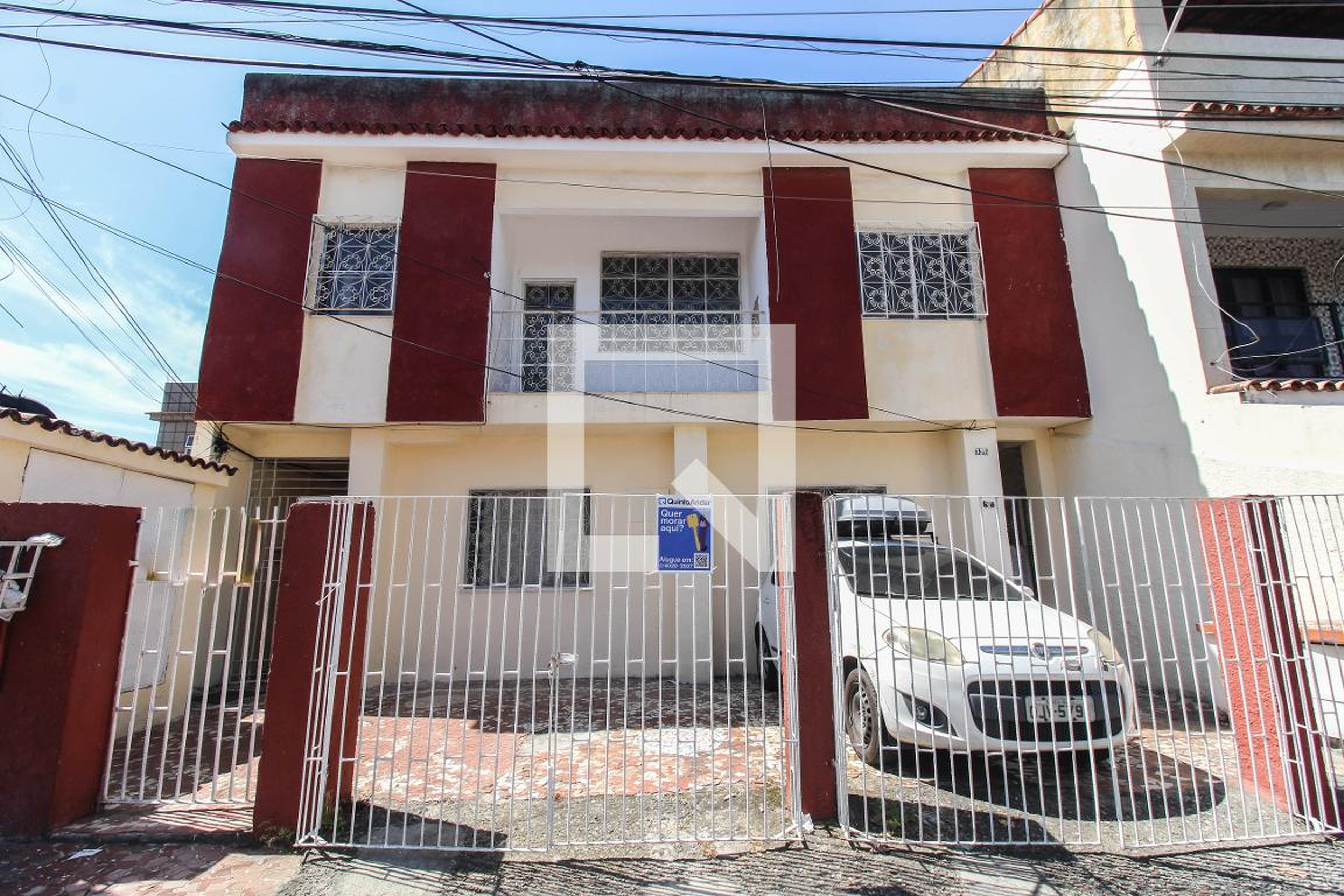 Fachada Condomínio em Rua Bento Lima, 326