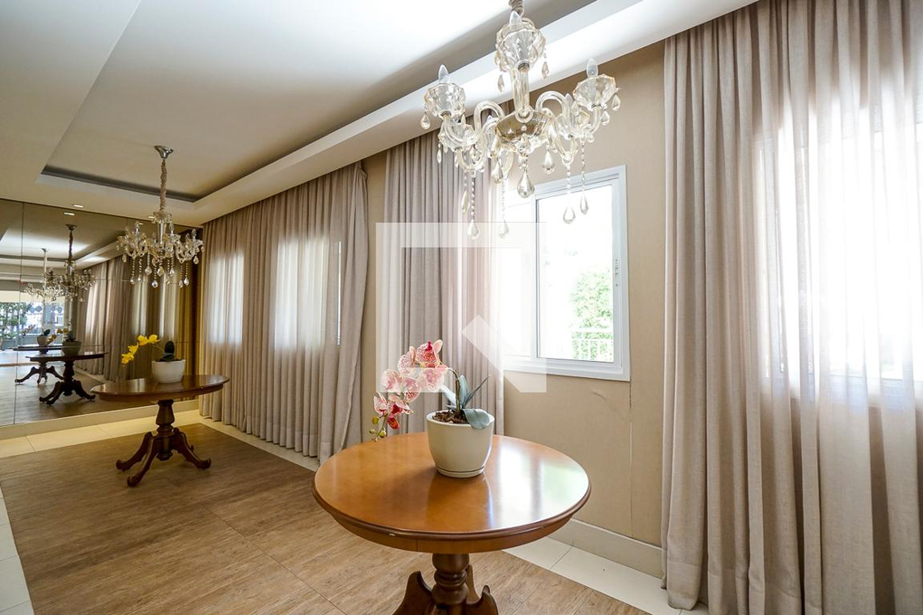 Hall social - Analia Park