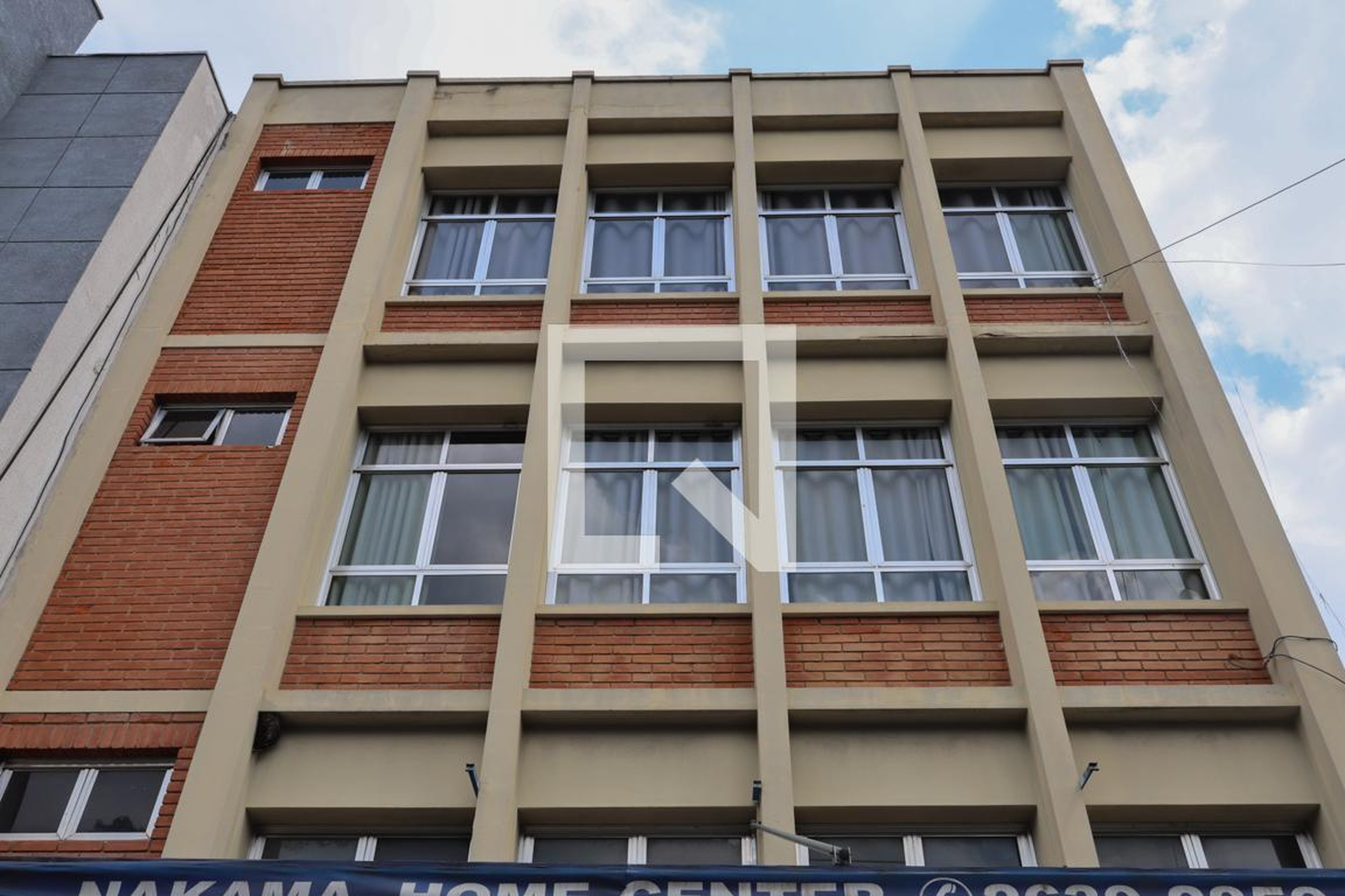 Fachada do prédio Condomínio em Avenida Engenheiro Caetano Álvares, 4100