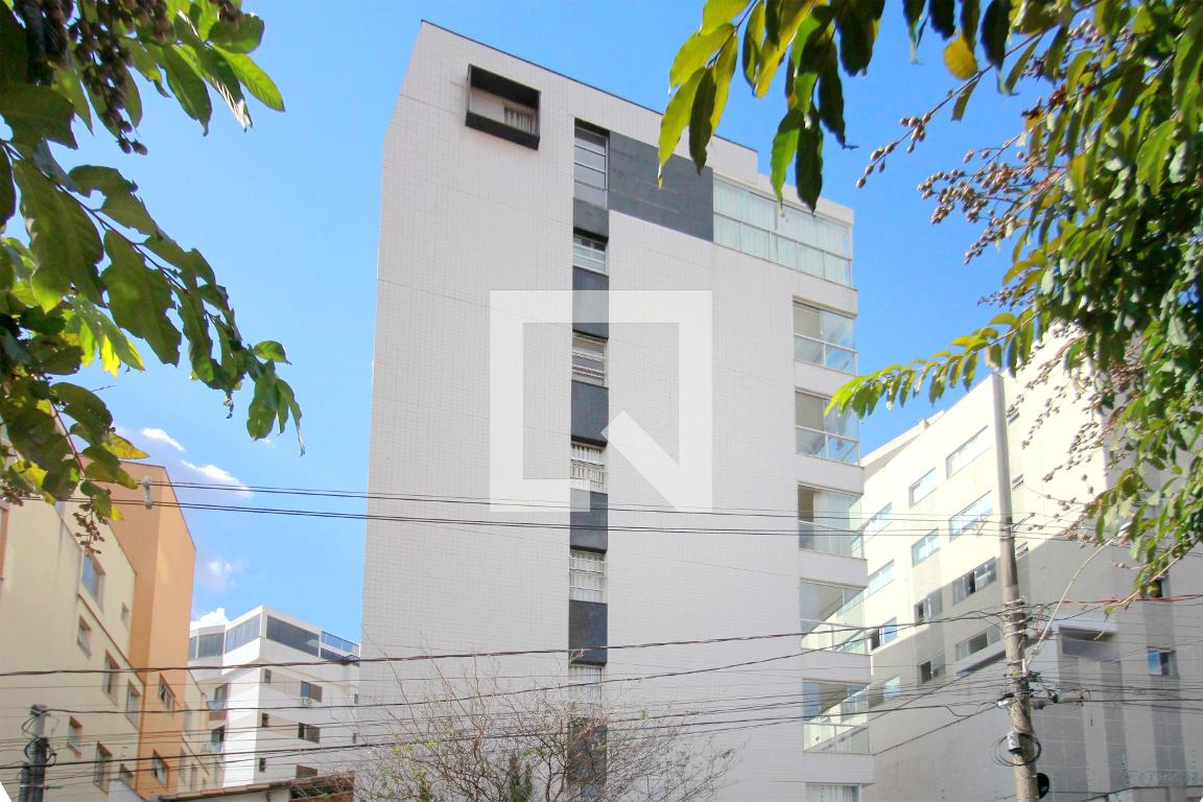 Fachada Condomínio em Rua Joaquim Baeta Neves, 301