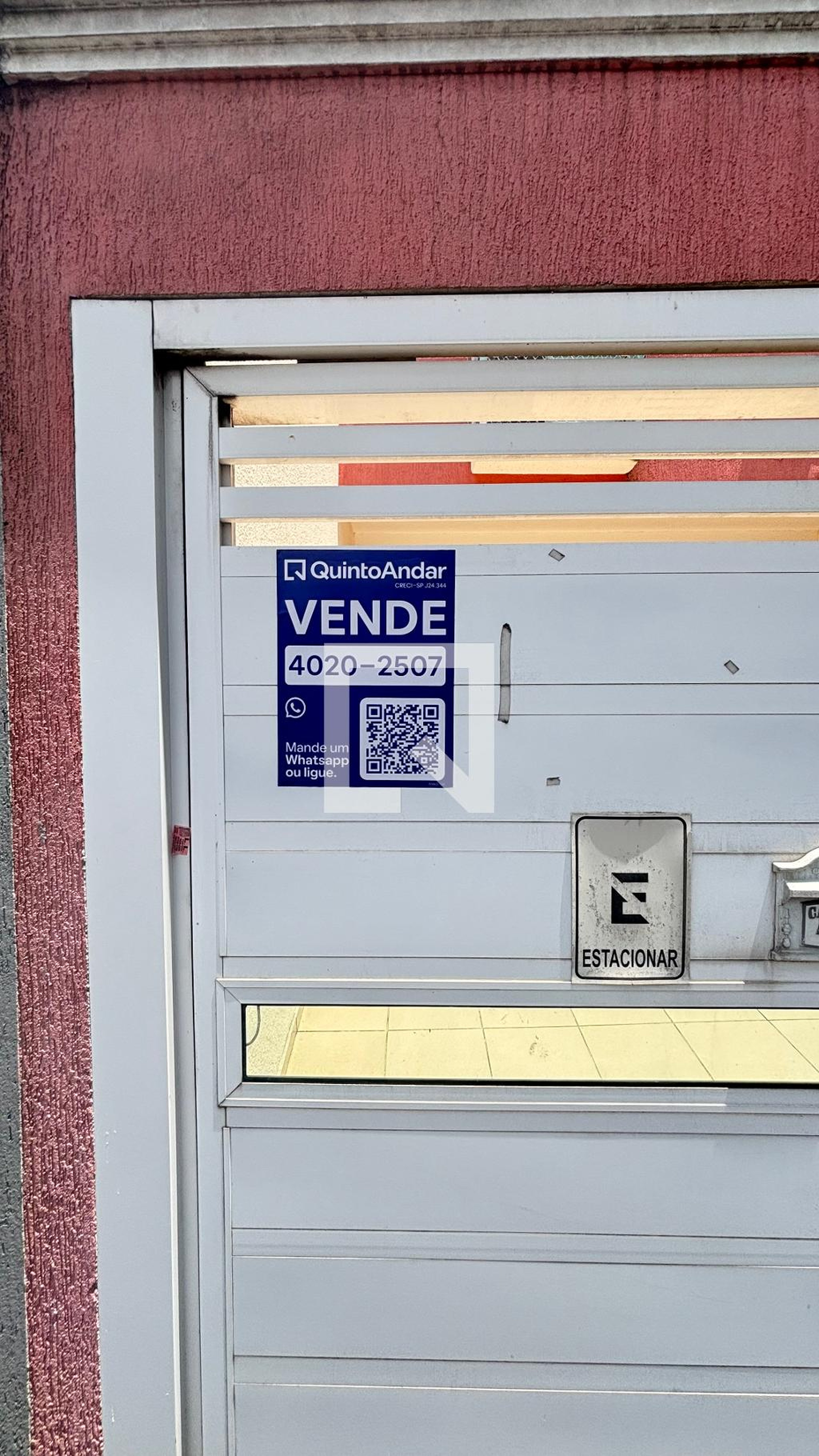Fachada Condomínio em Rua Cáucaso, 134