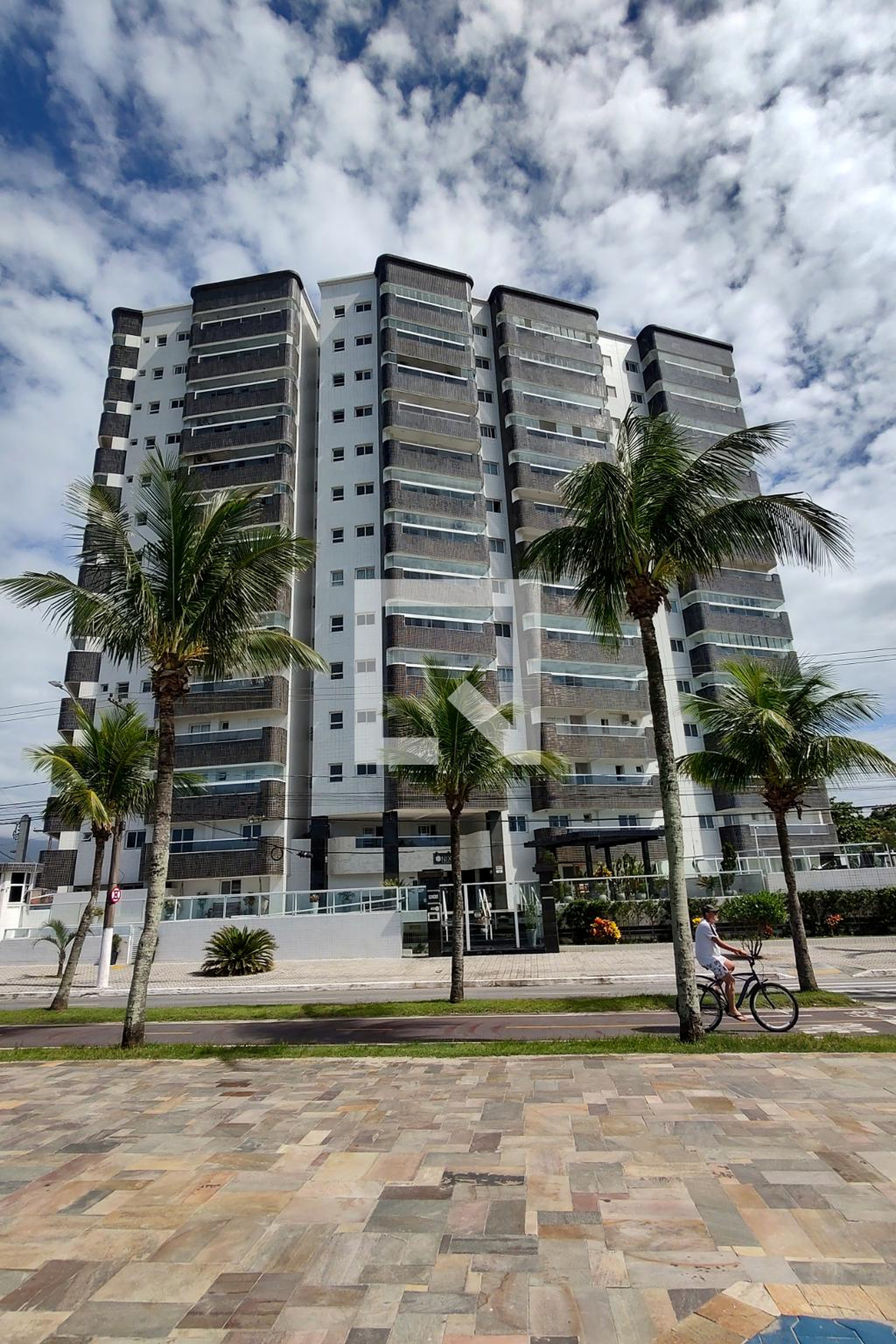 Fachada Condomínio Onix