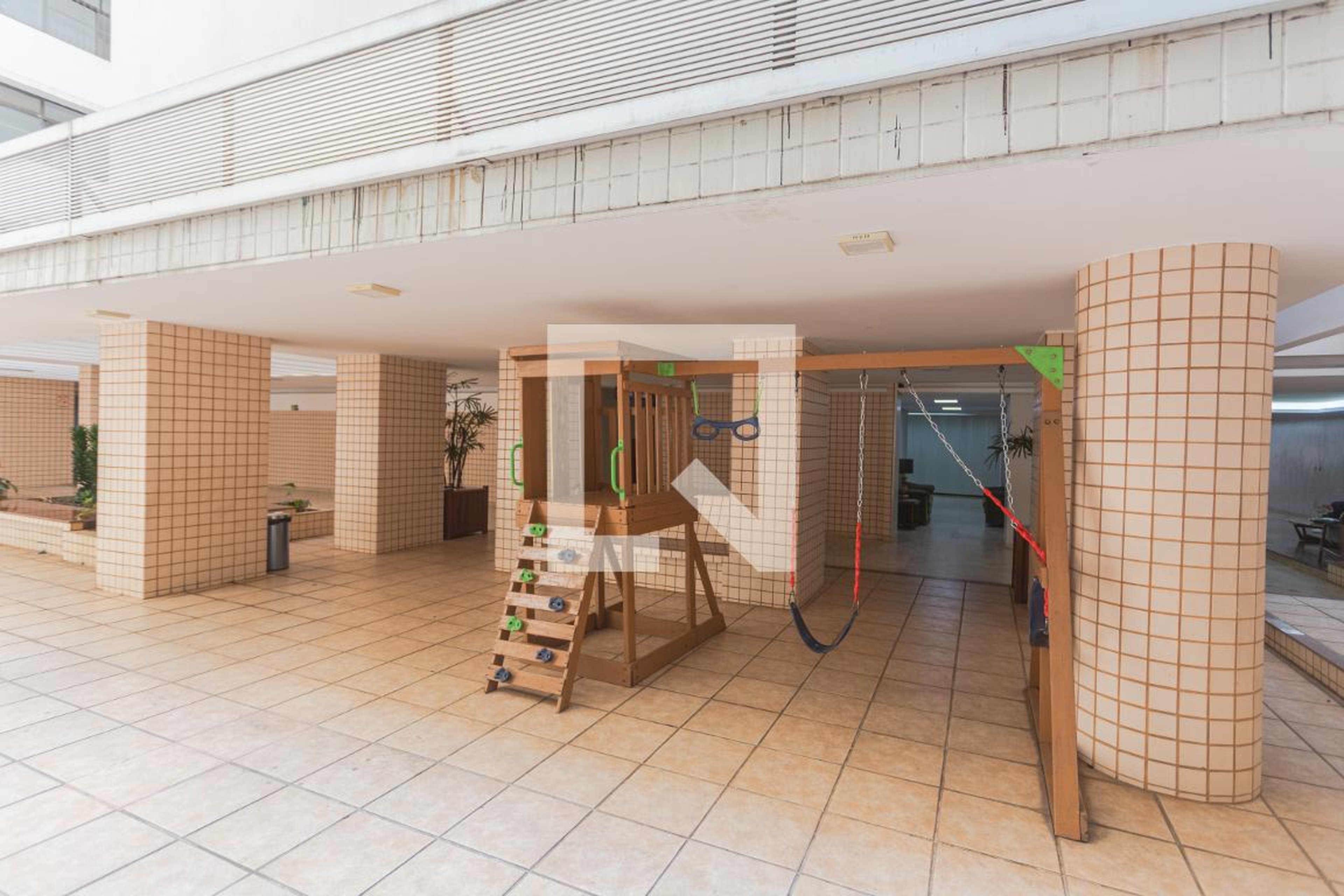 Playground - Nicolina Teixeira