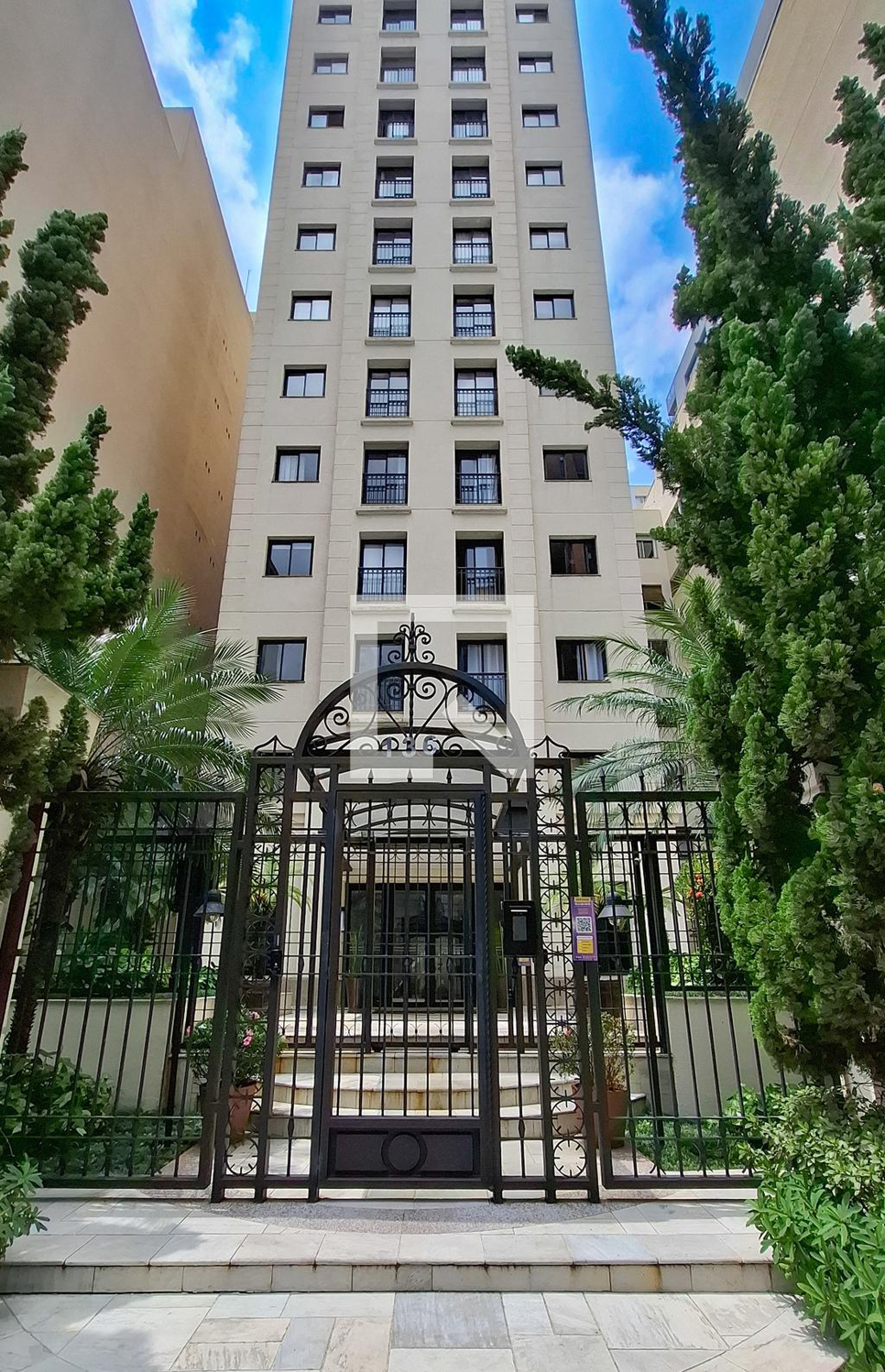 Fachada do Prédio Edifício Saint Germain