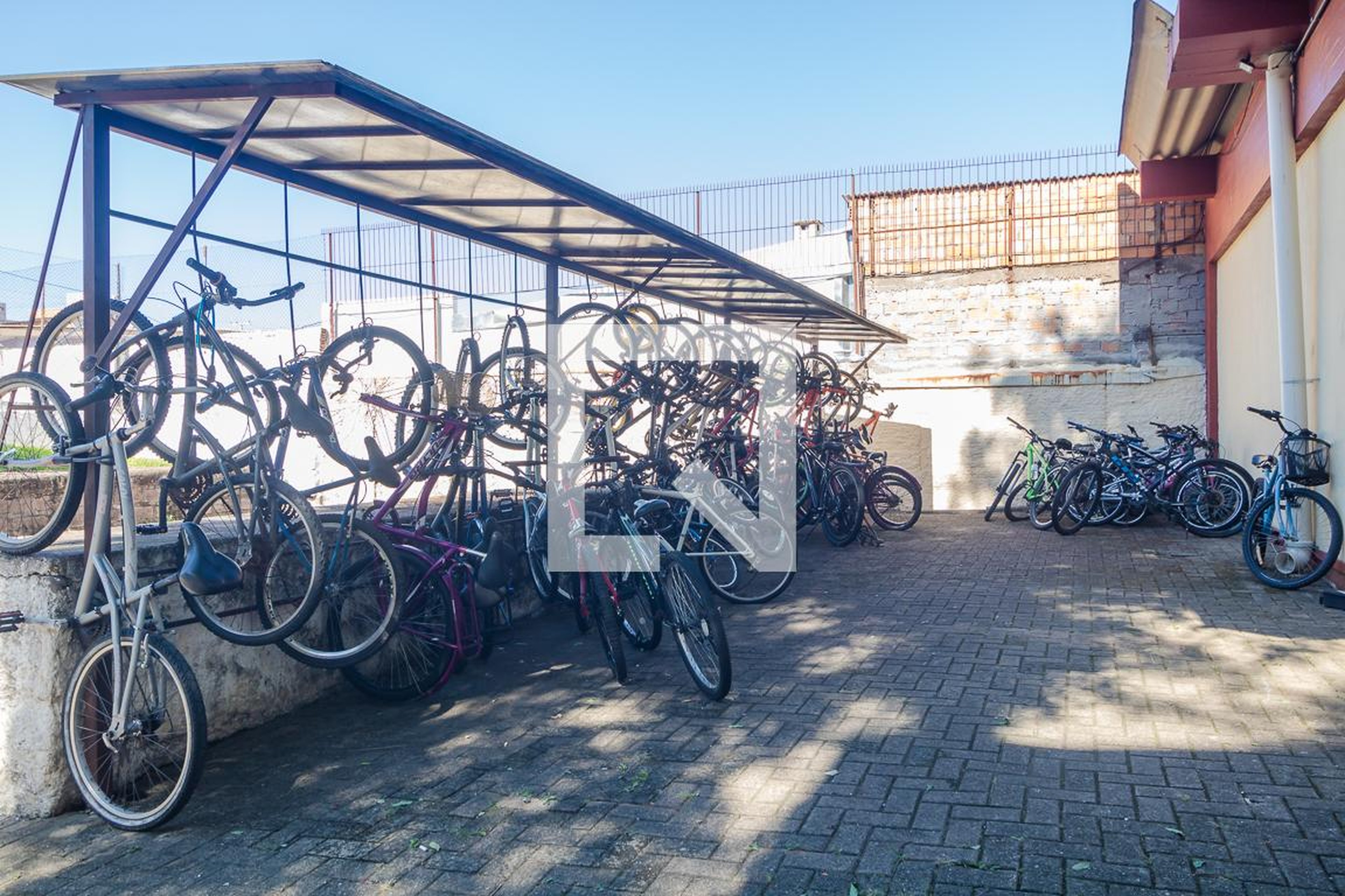 Área Comum - Pereira Neto