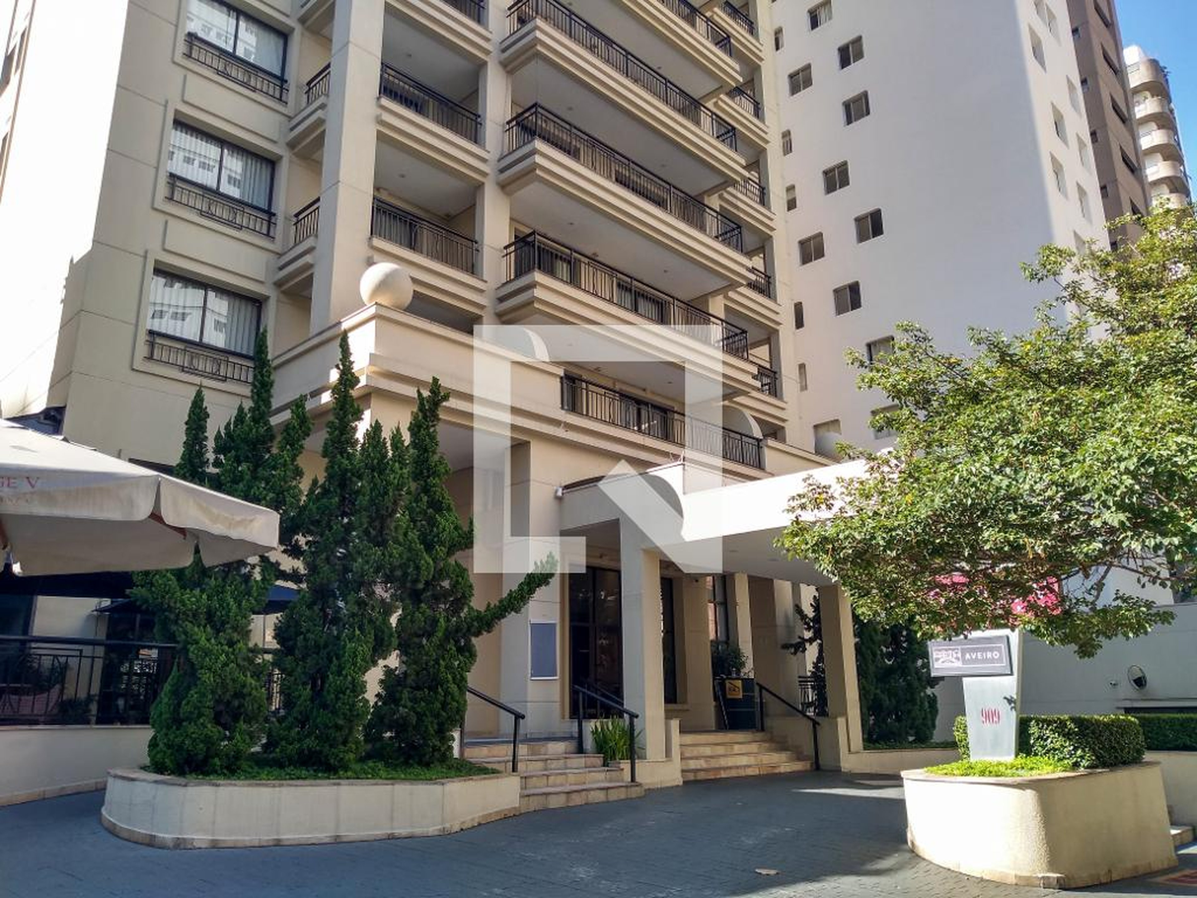 Fachada Condomínio George V