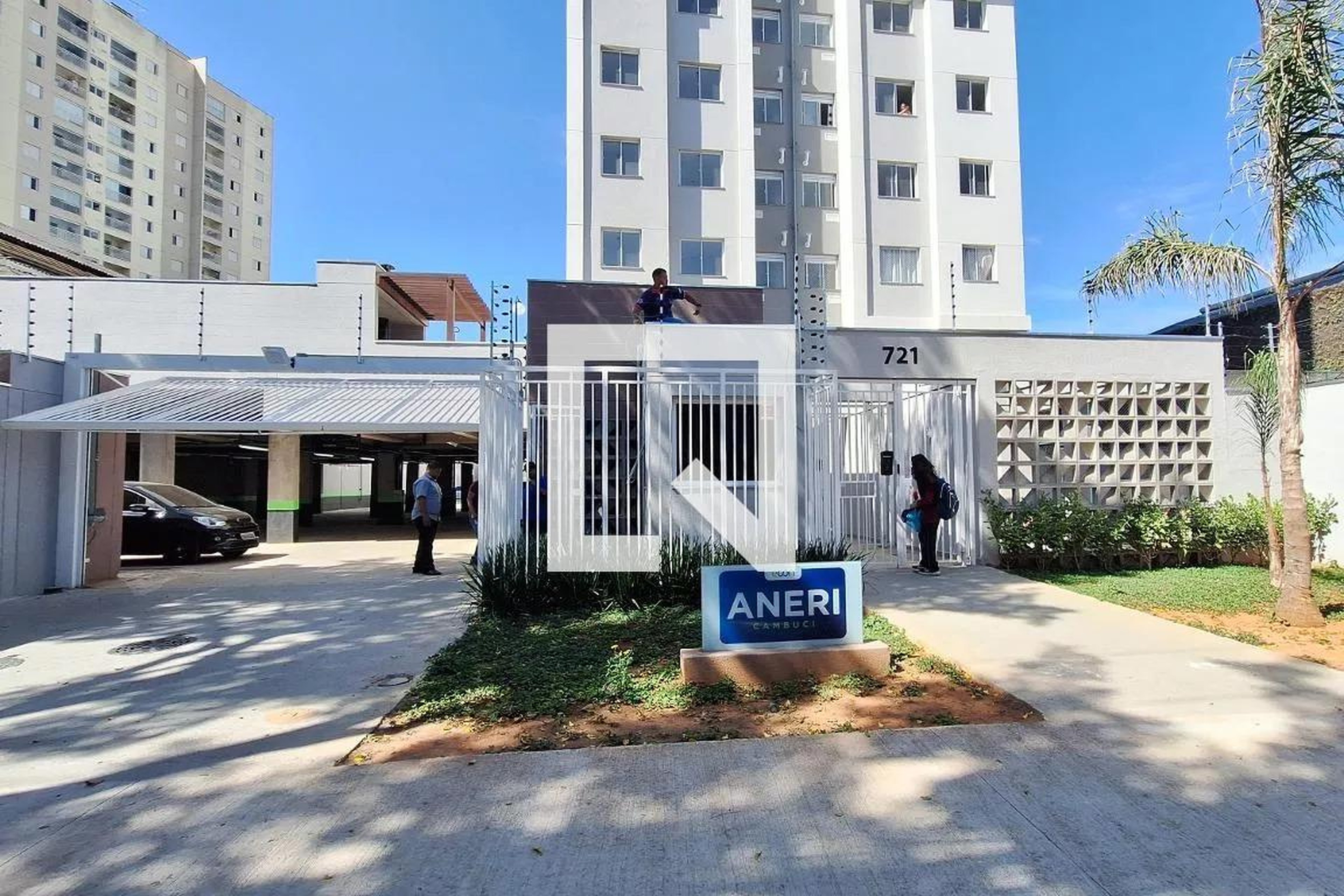 Fachada Condomínio em Rua Dona Ana Neri, 720