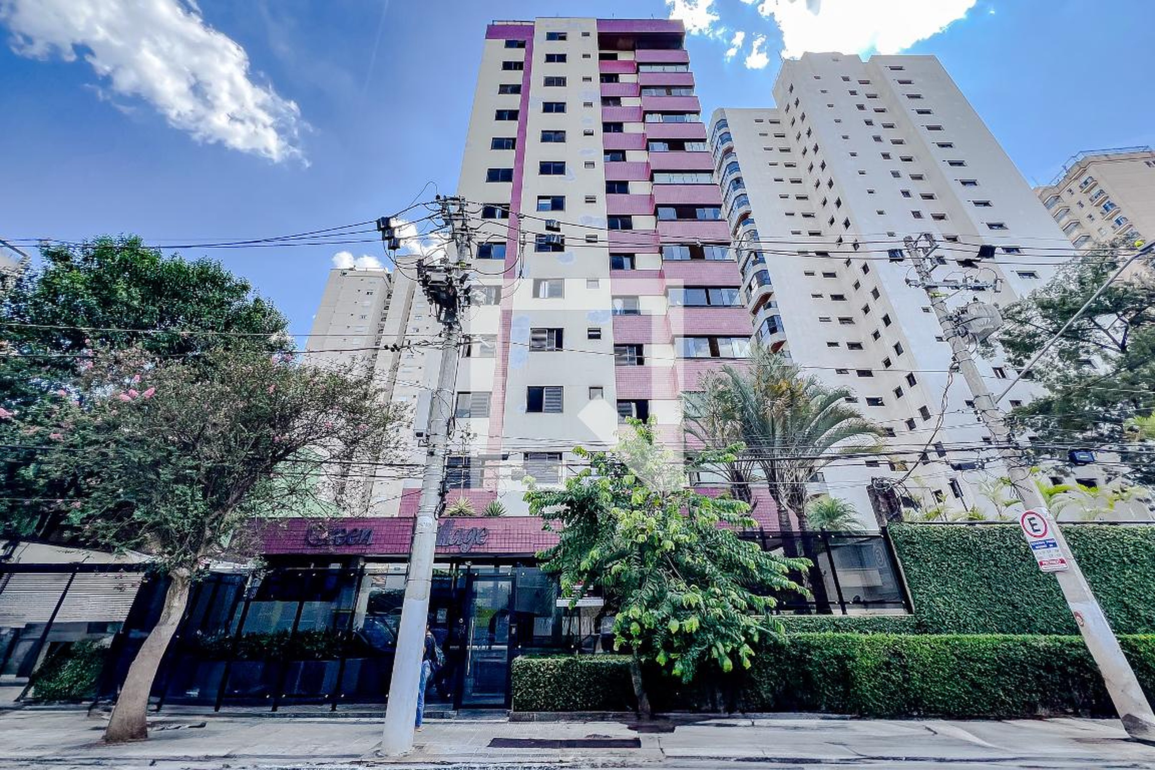 Fachada Edifício Green Village