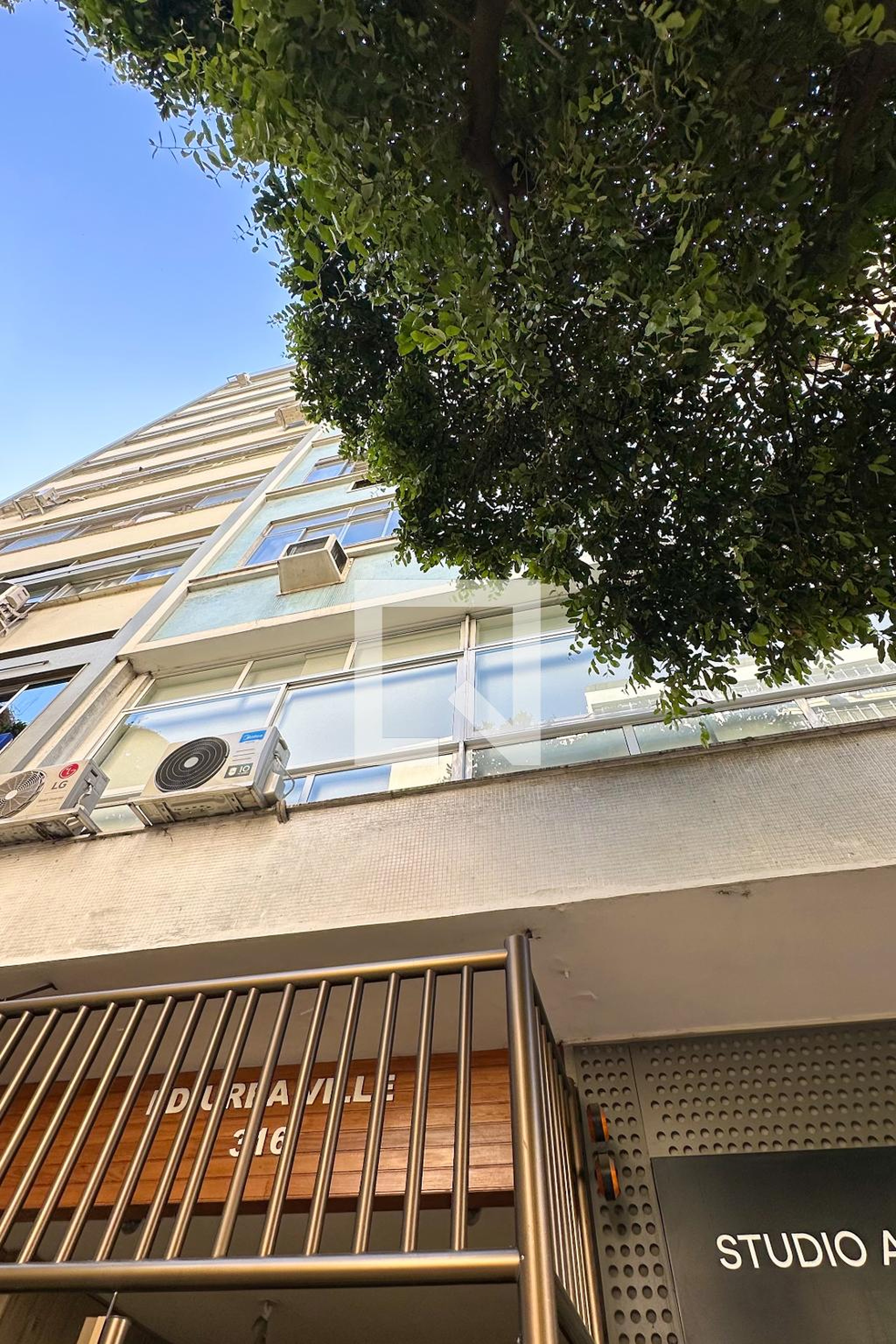 Fachada Edifício Urba Ville