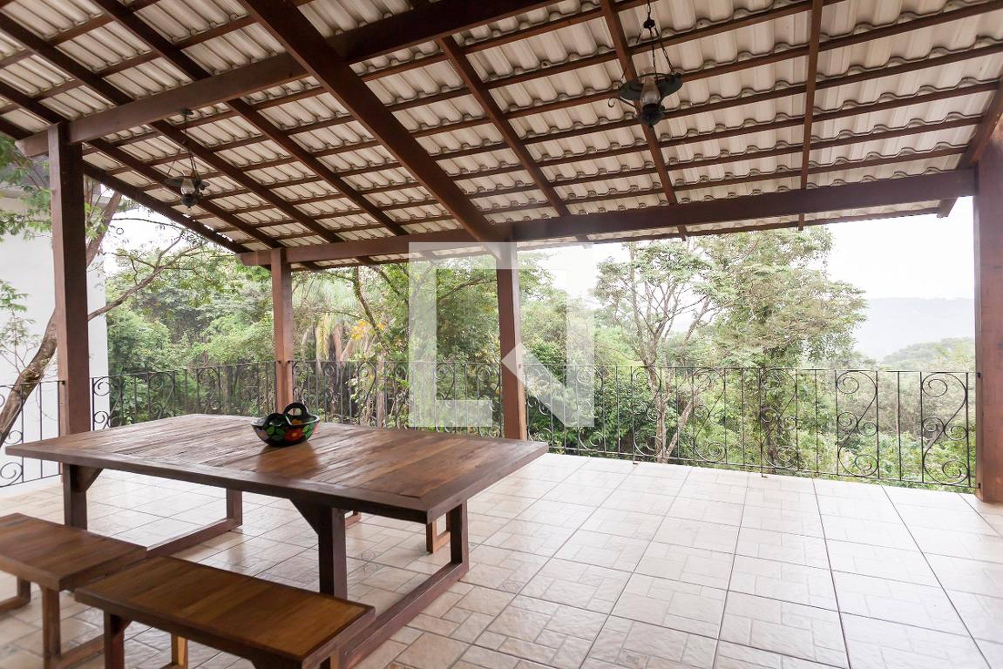 Área Externa Condomínio em Avenida Nair Martins Drumond, 145