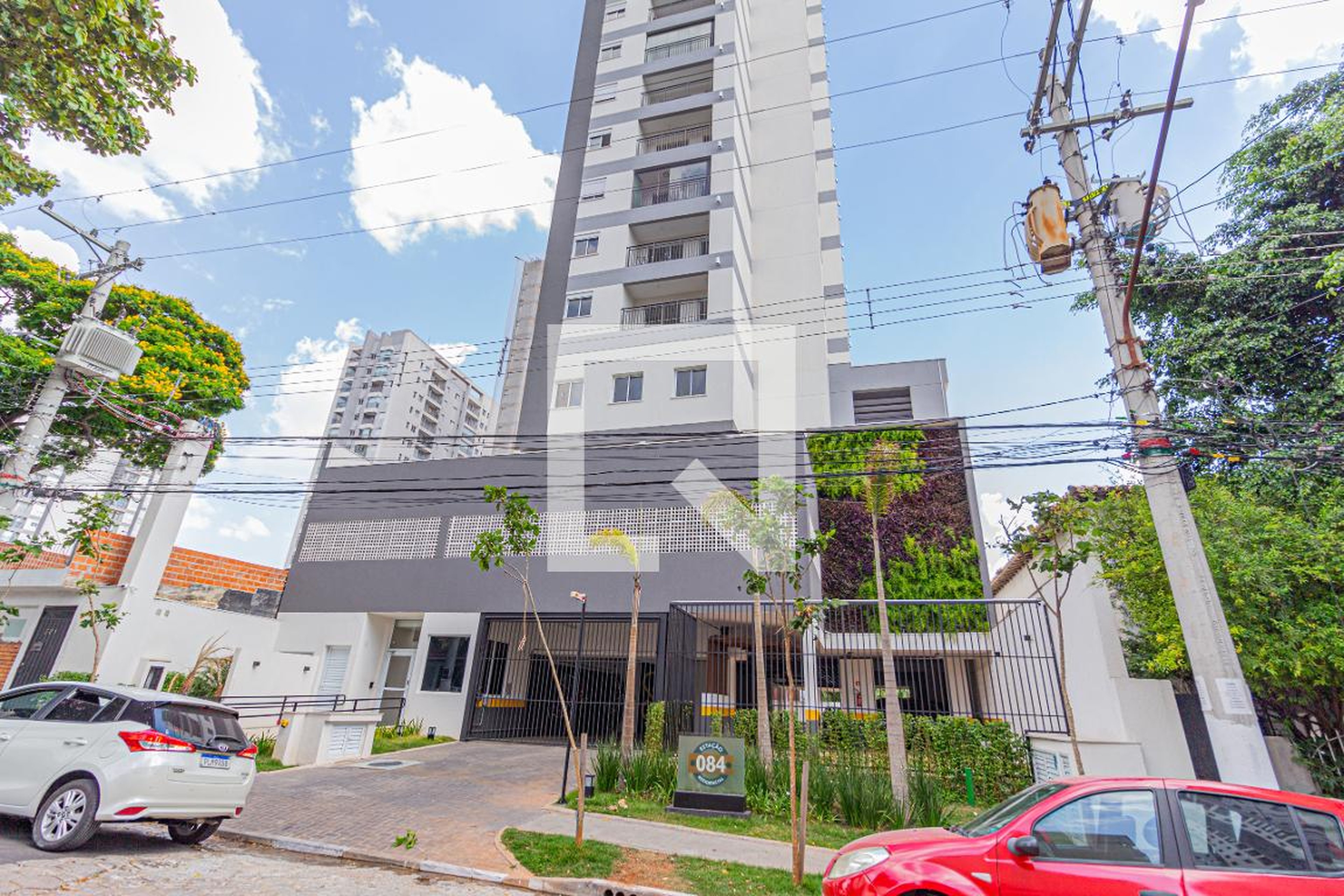 Fachada Condomínio Estação 84