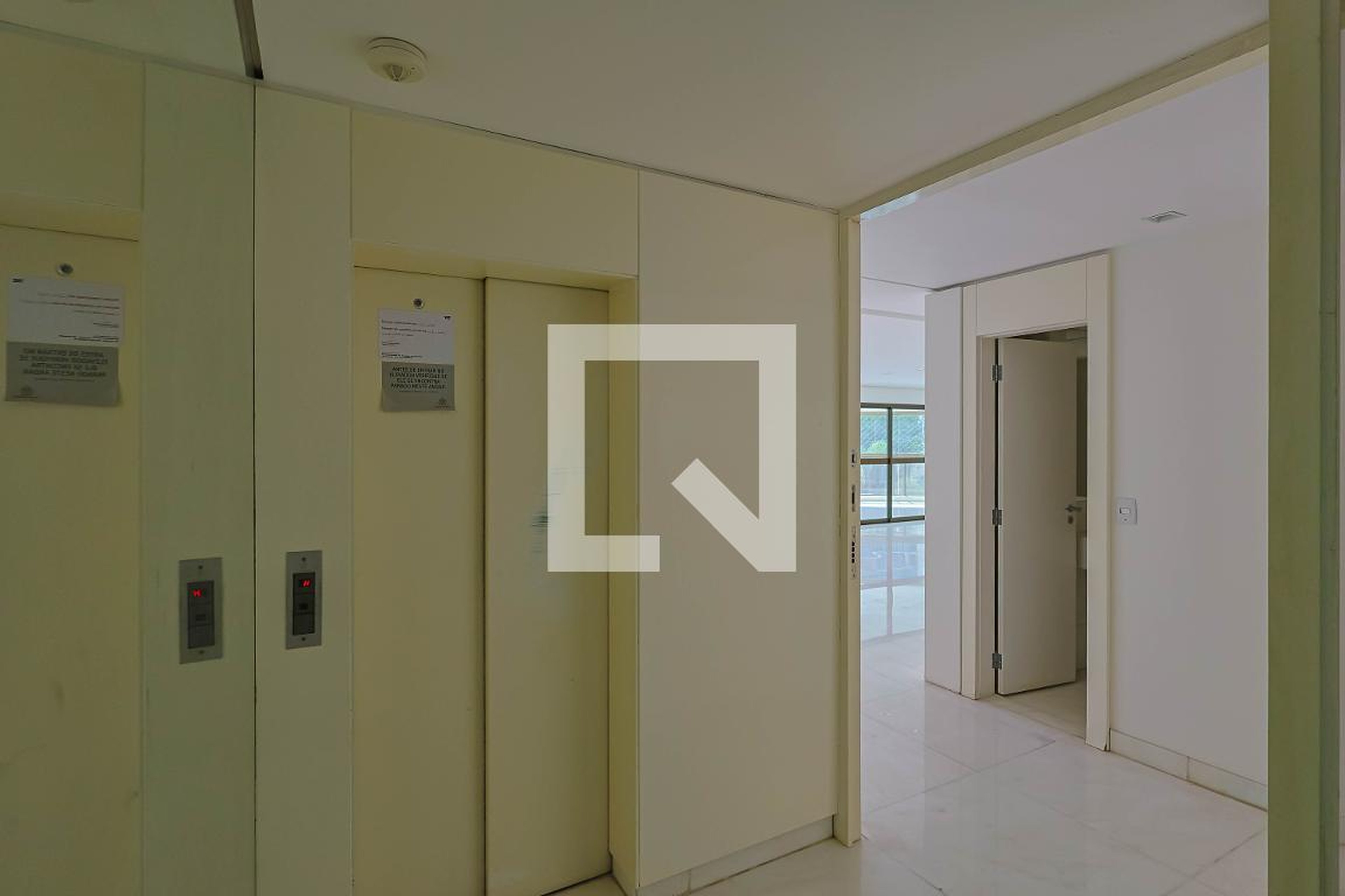 Entrada - Edifício Courchevel