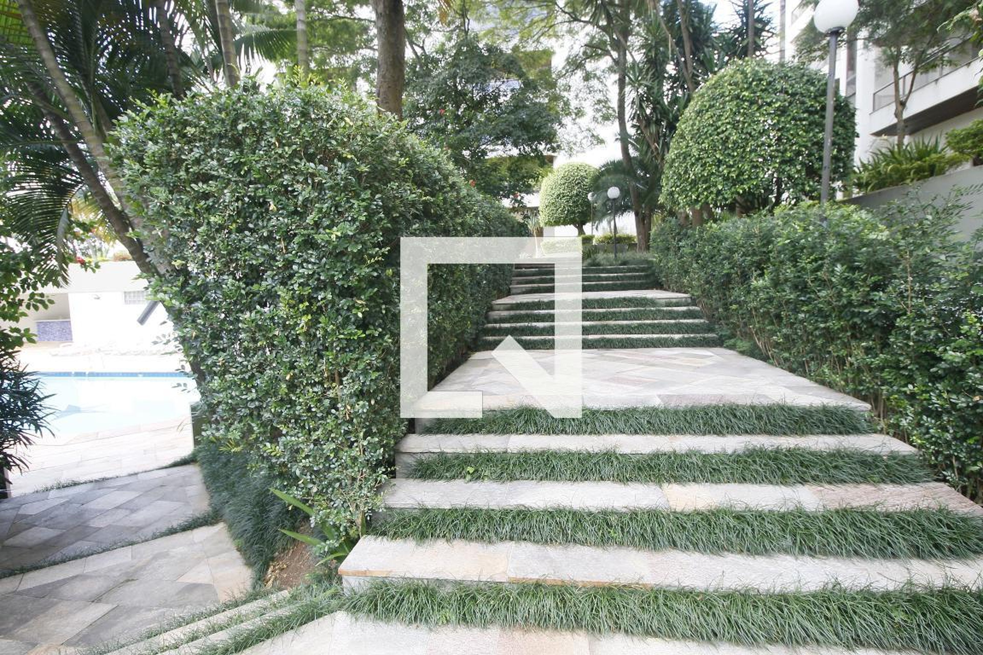 Entrada - Blanc Et Rouge