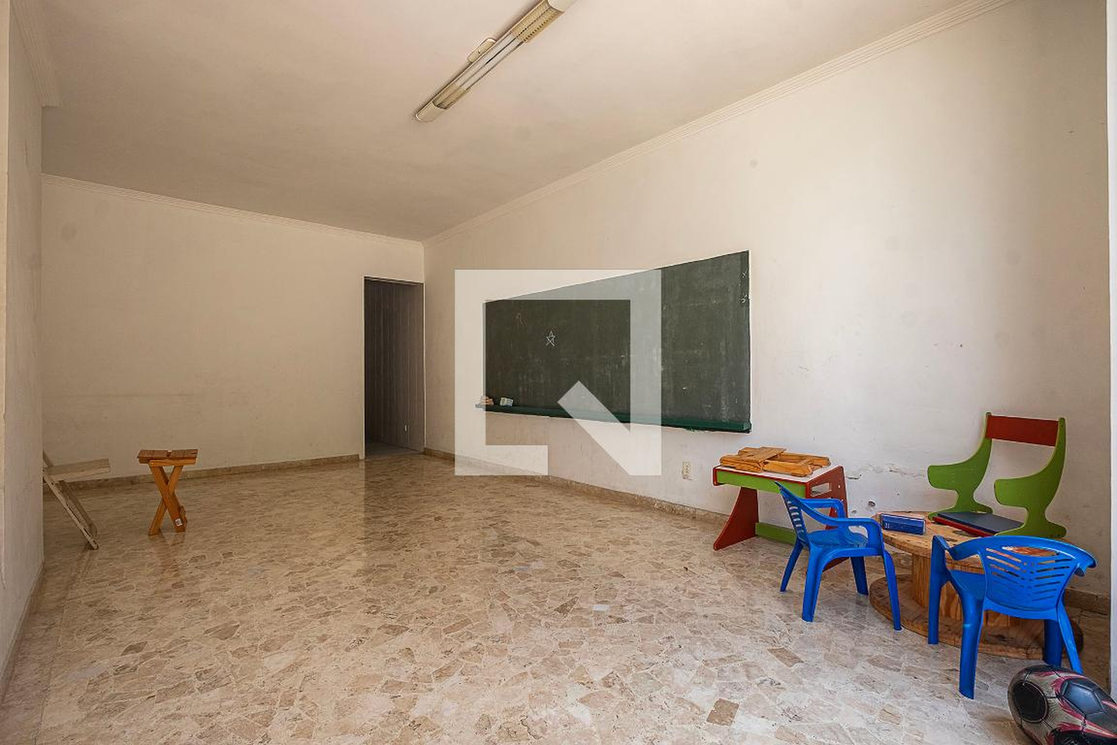 Brinquedoteca - Flor de Maio