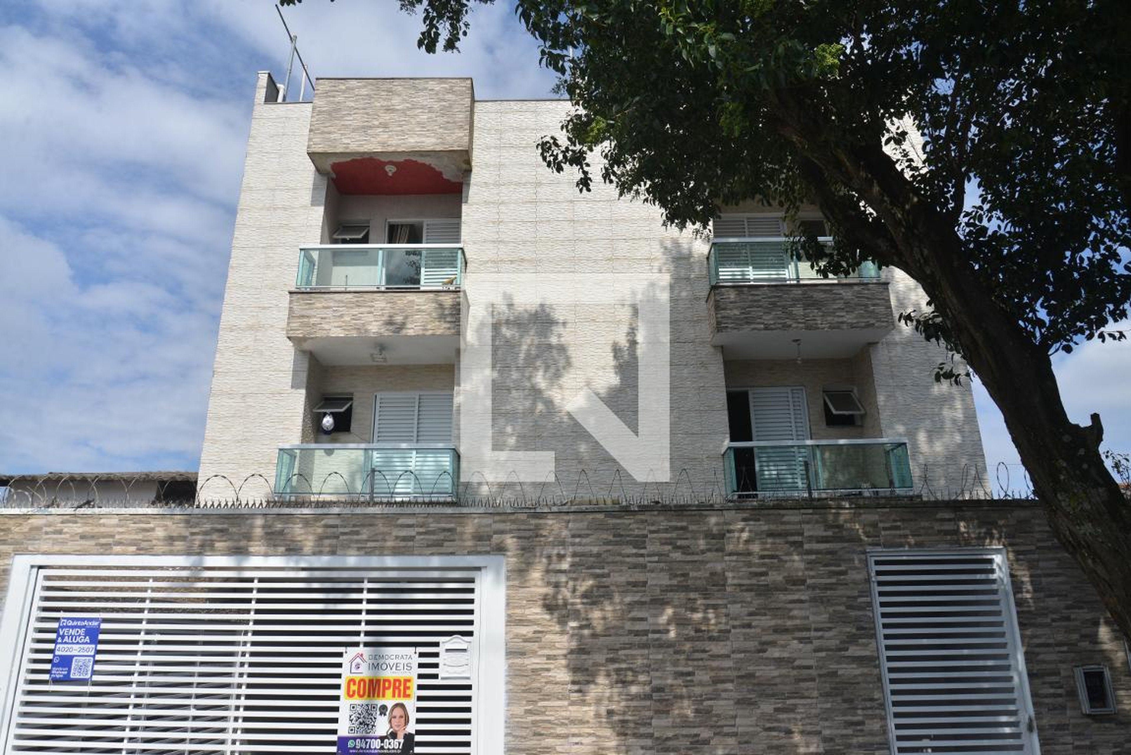 Fachada do Prédio Condomínio Sarambé