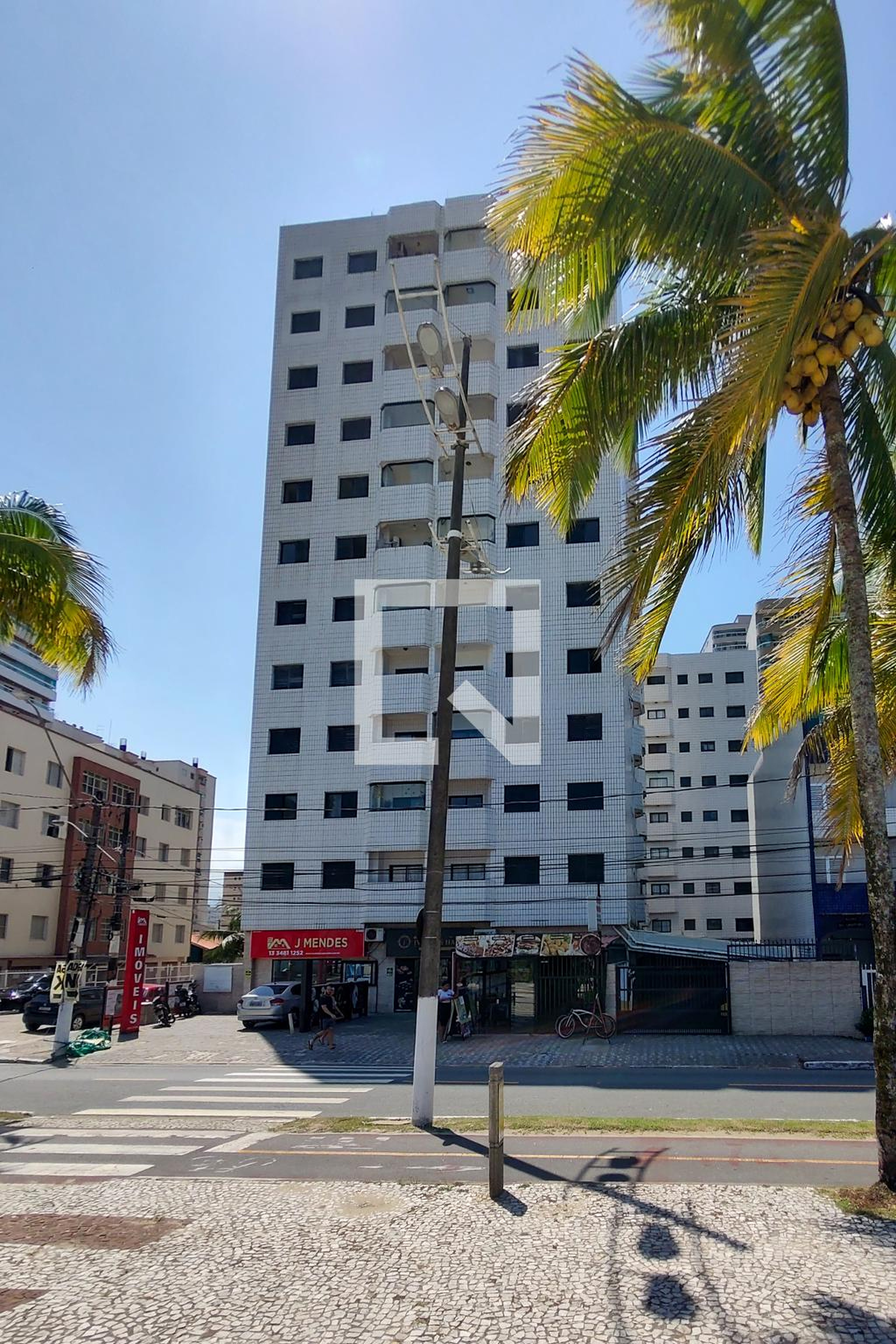 Fachada do Prédio Condomínio em Avenida Presidente Castelo Branco, 5050