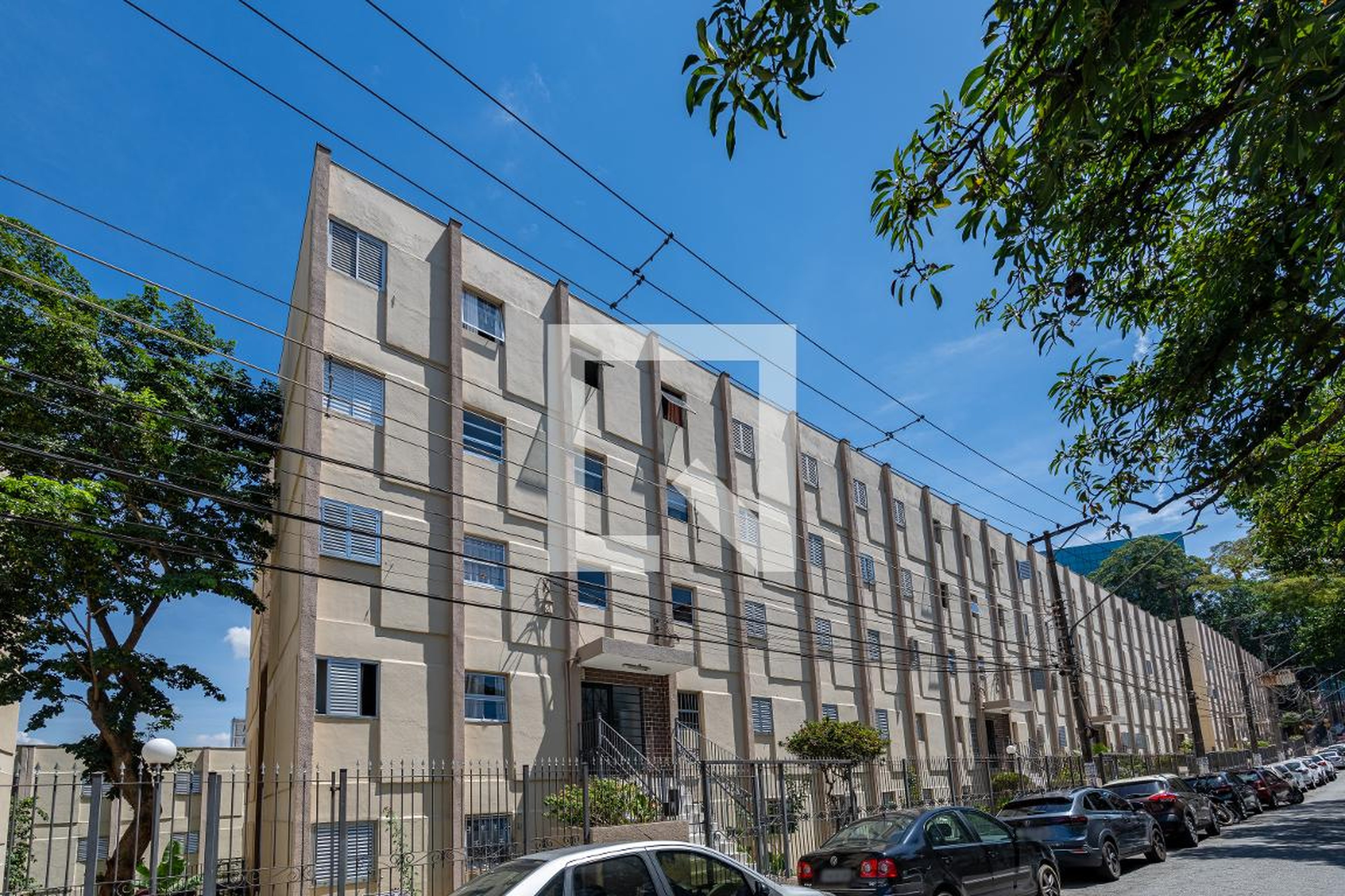 Fachada Condomínio em Rua Tenente Ubirajara Monory, 154