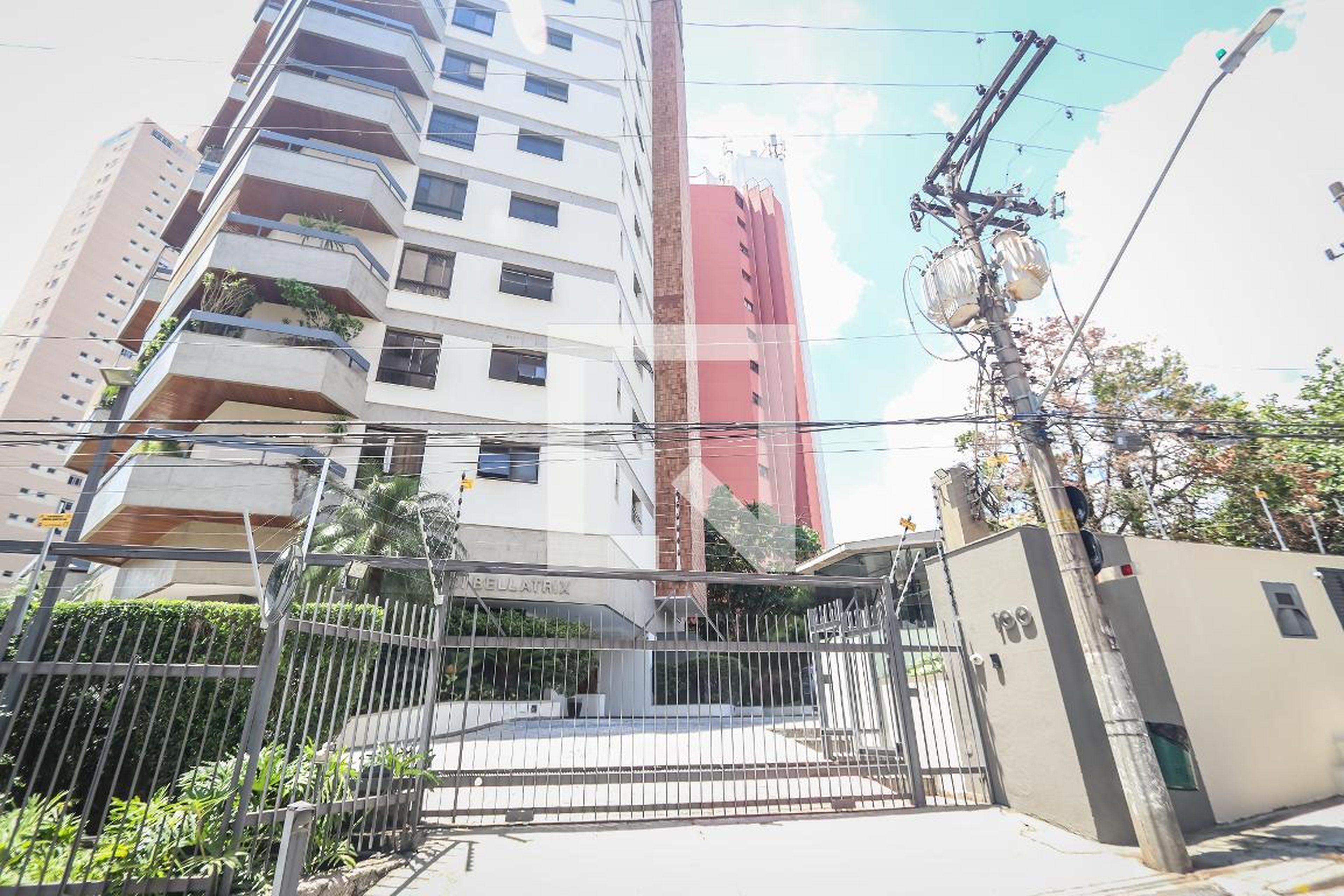 Fachada do Prédio Condomínio Belatrix