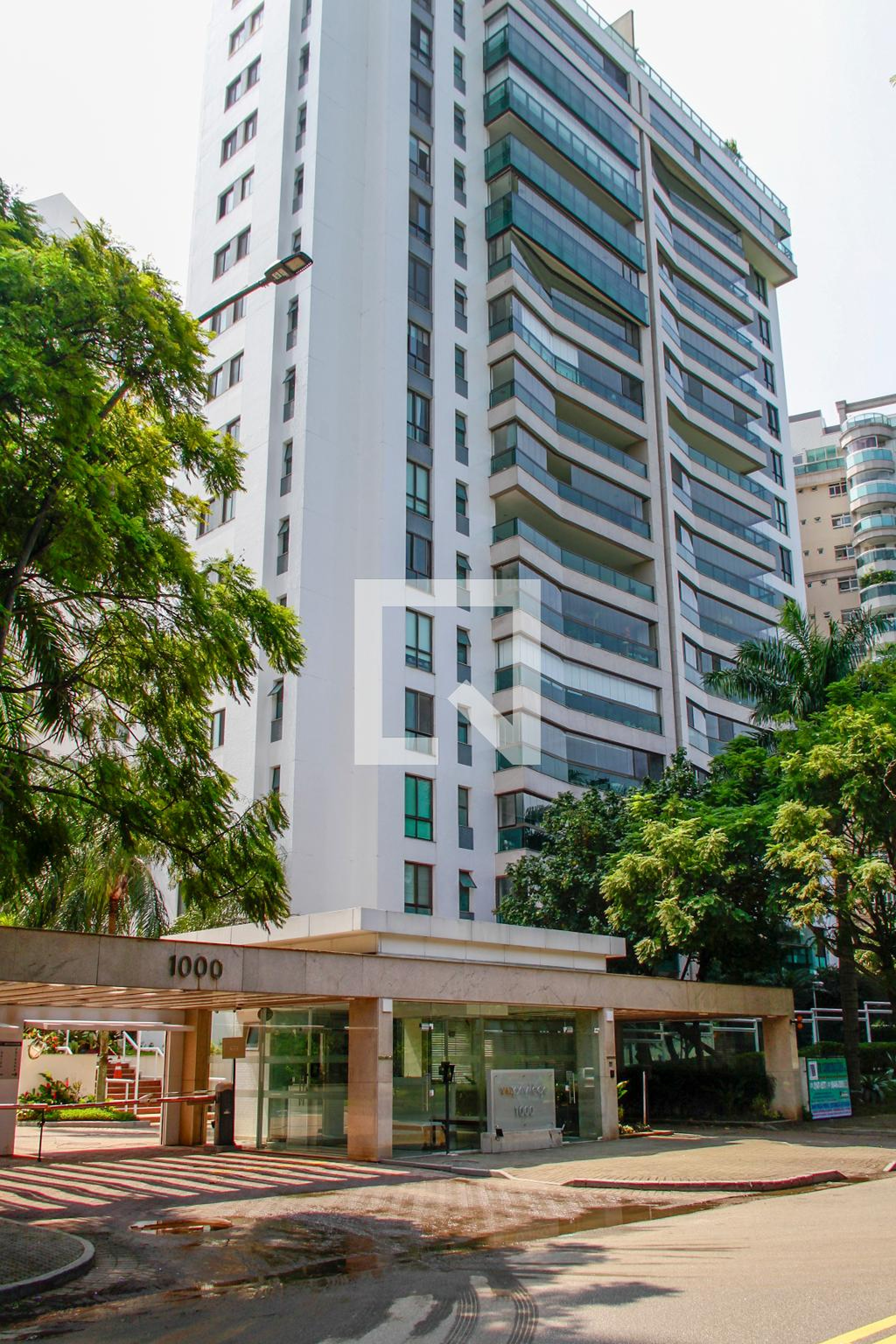 Fachada Condomínio Via Privilege