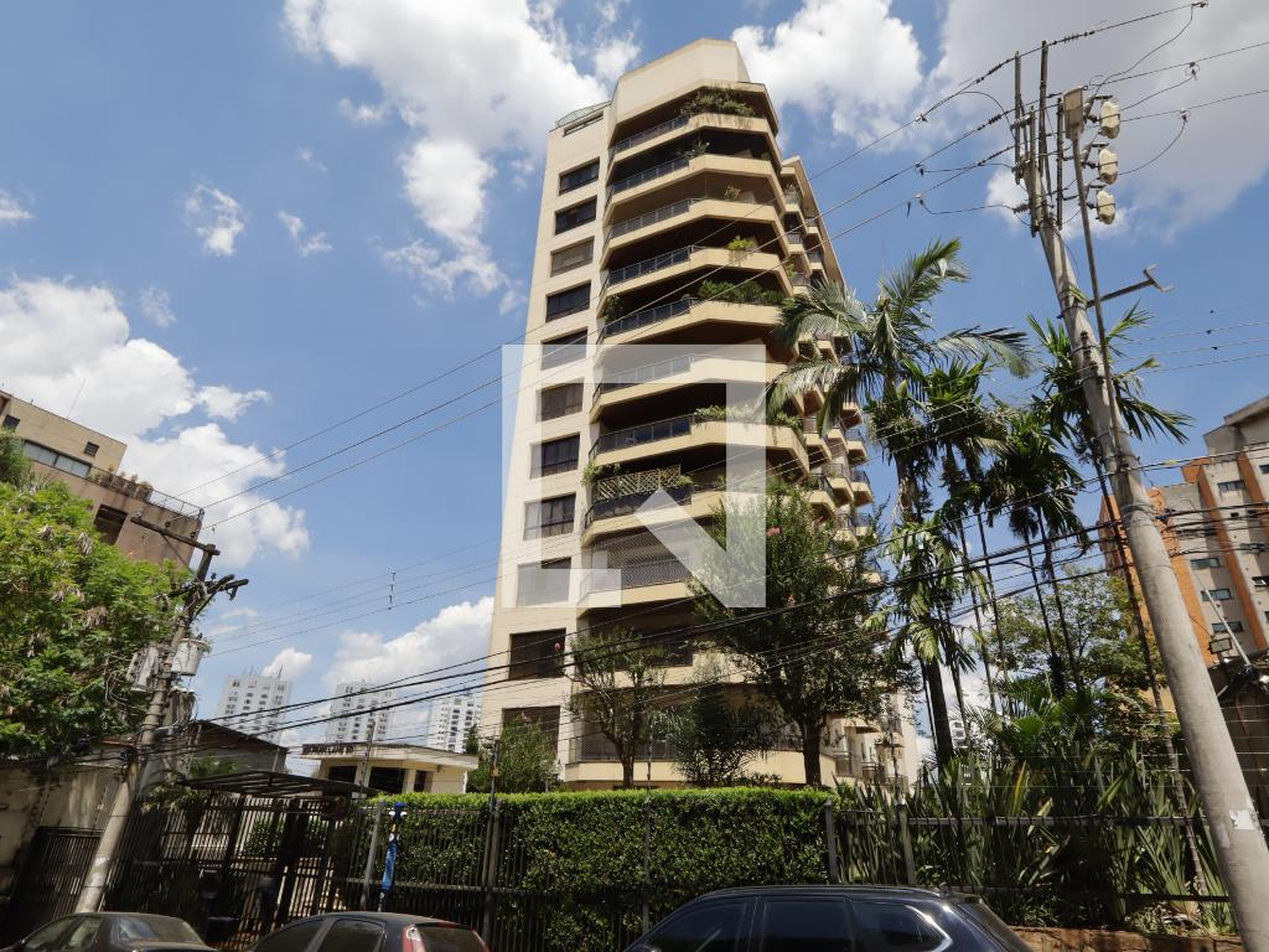 Fachada do Prédio Condomínio Park Lane