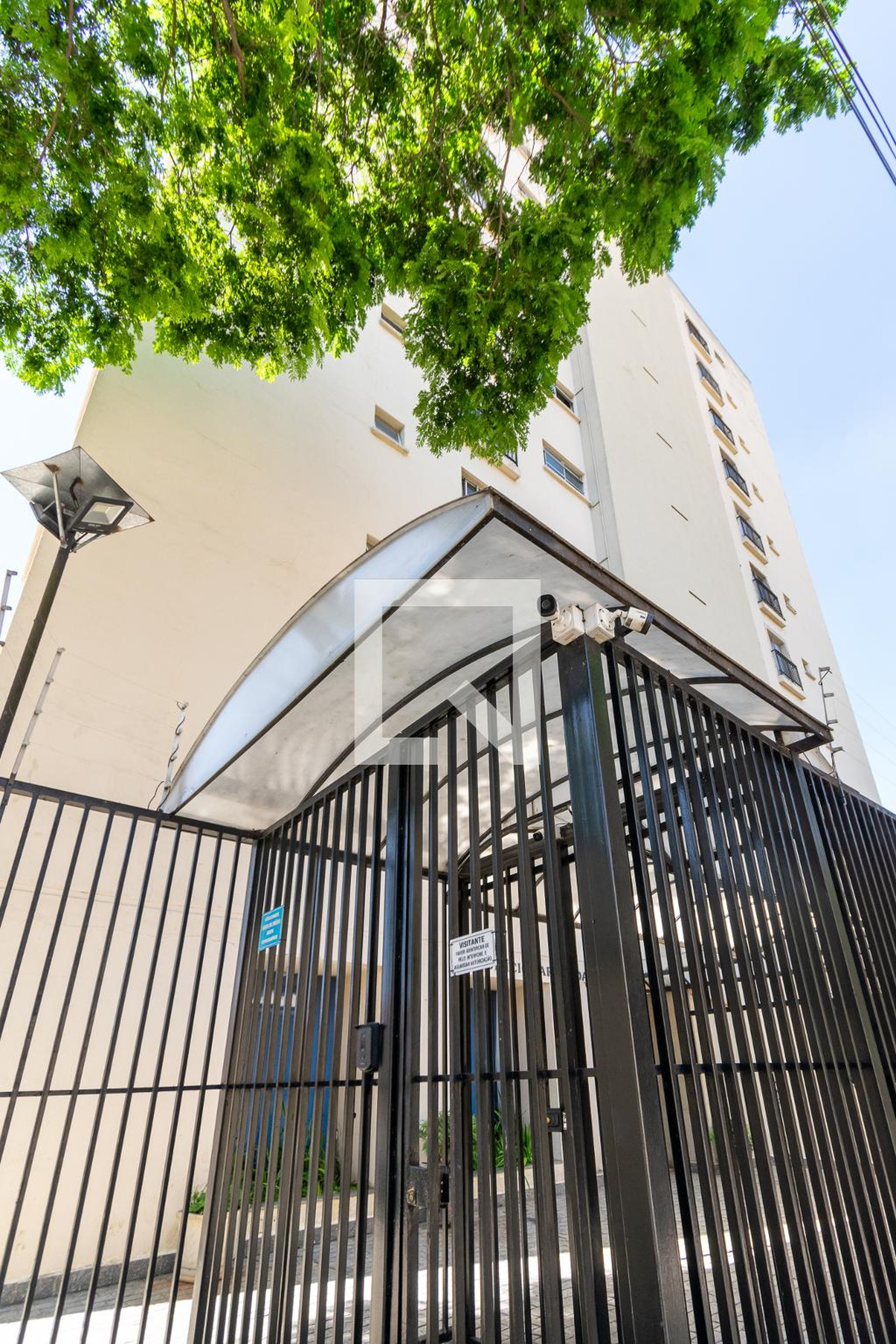 Fachada Condomínio JD. das Camélias