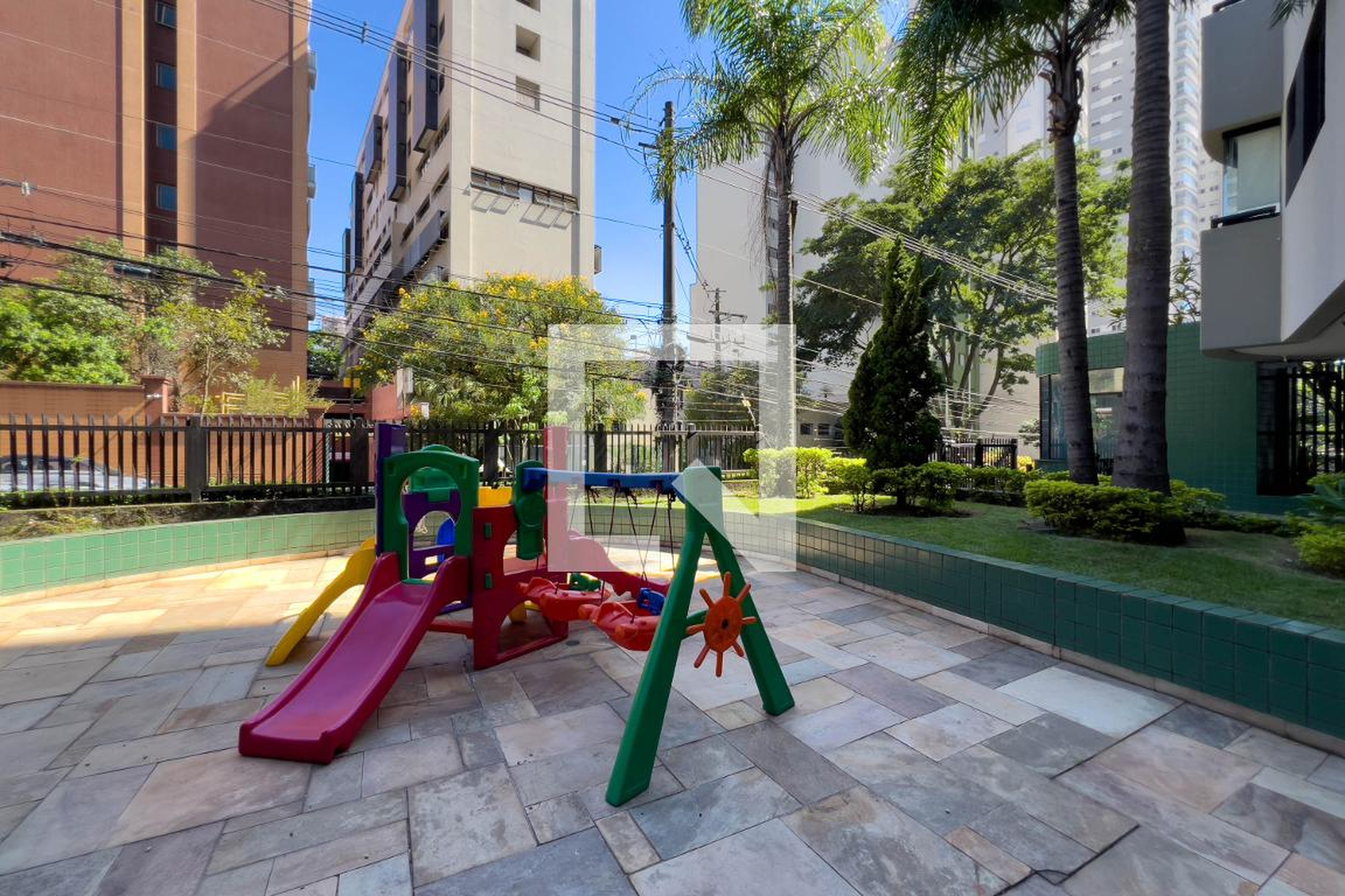 Playground - Edificio Giacomo Puccini