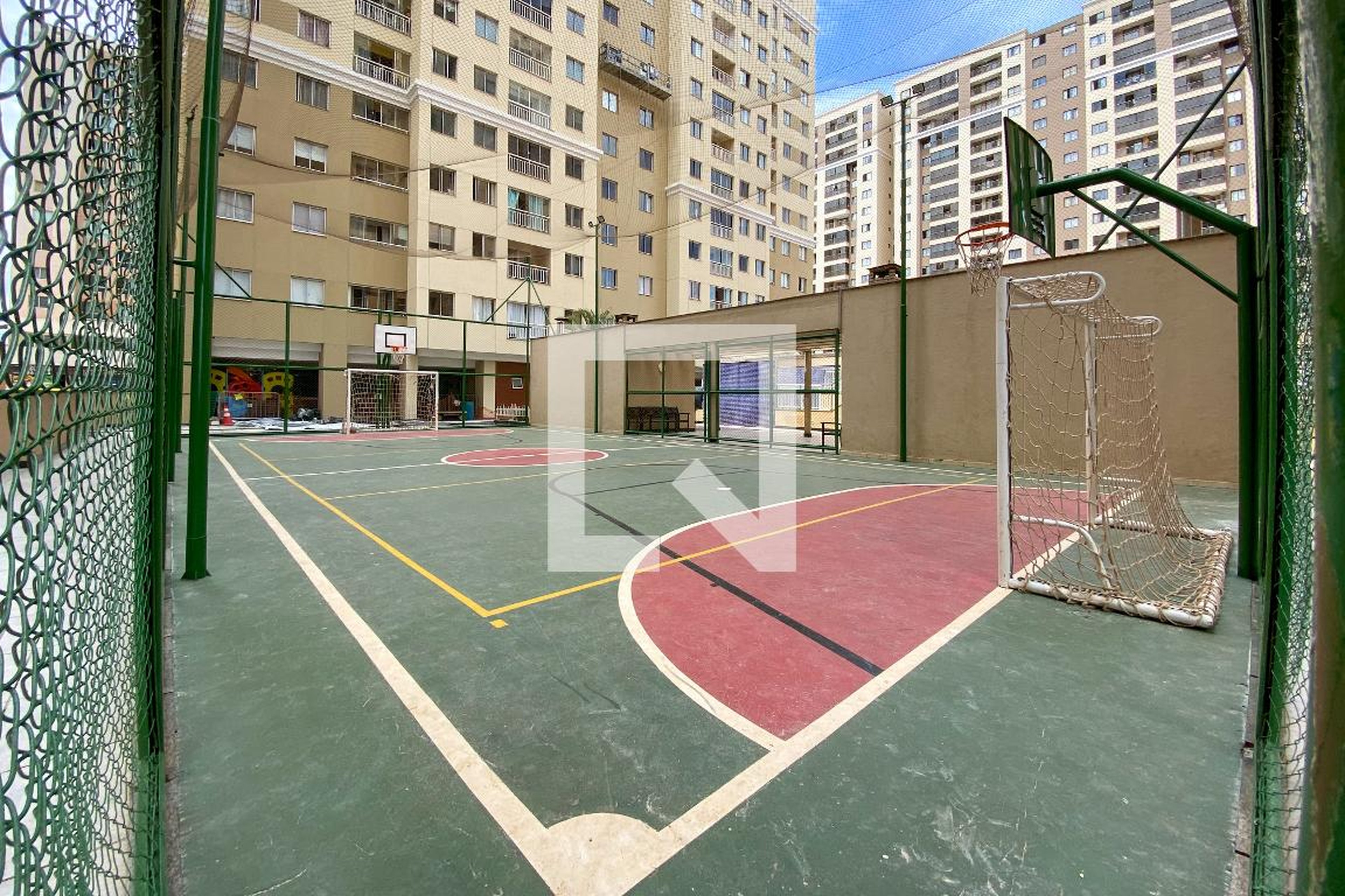 Quadra Esportiva - Via Tropical