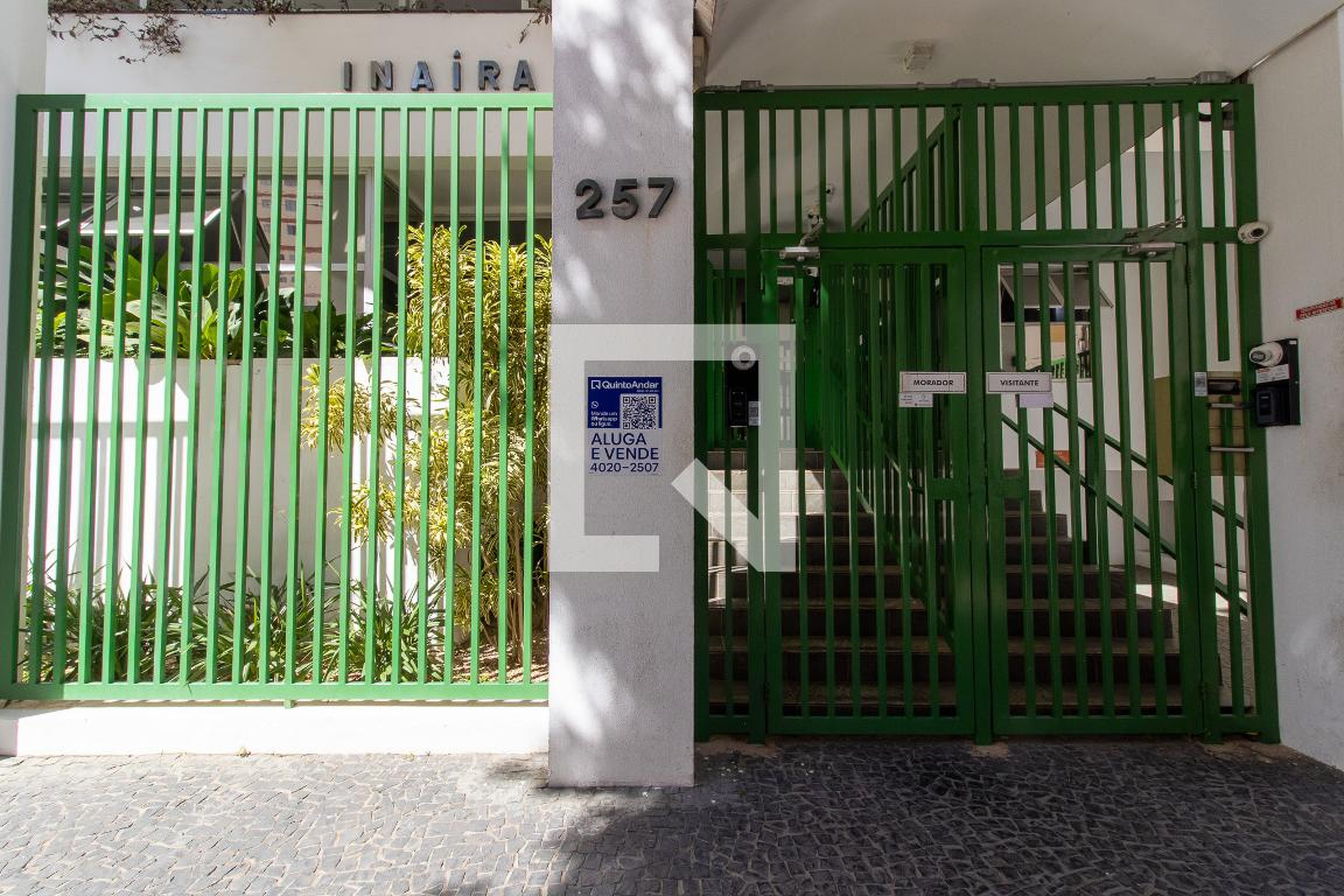 Fachada Condomínio em Rua Culto à Ciência, 247