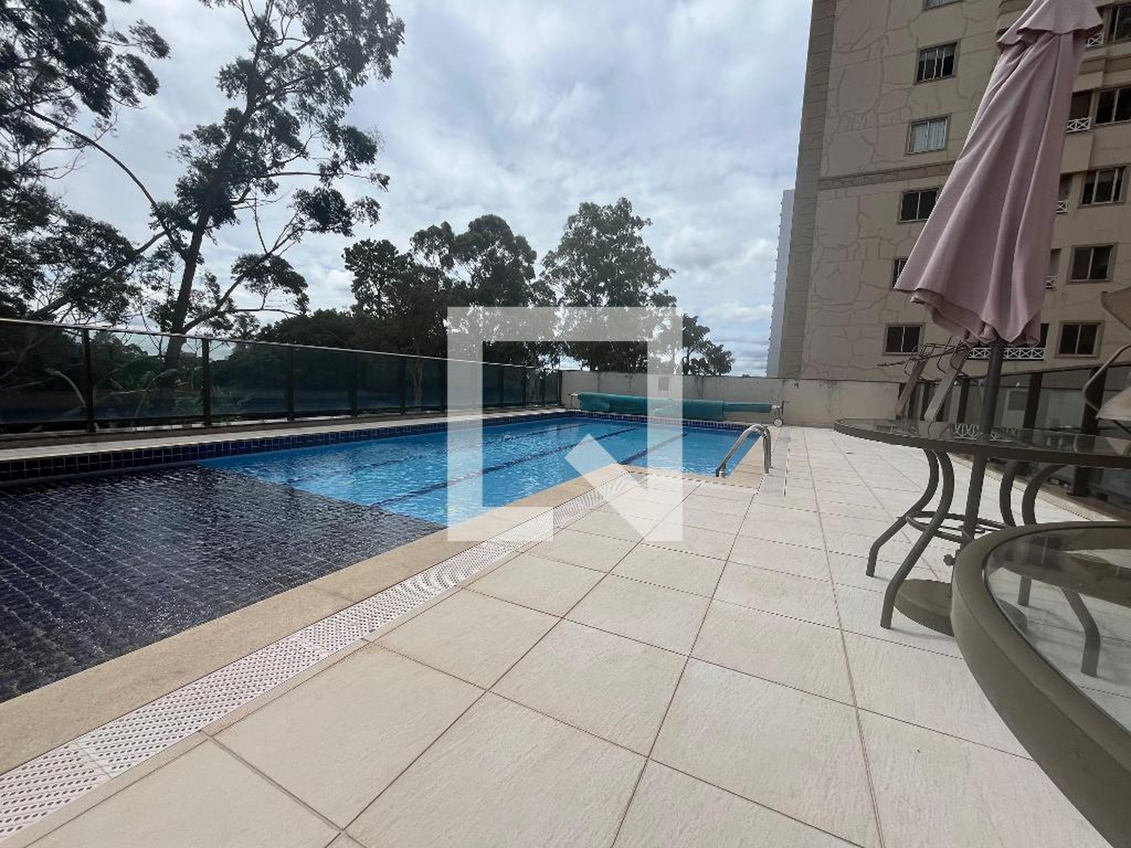 Piscina - Residencial Atenas