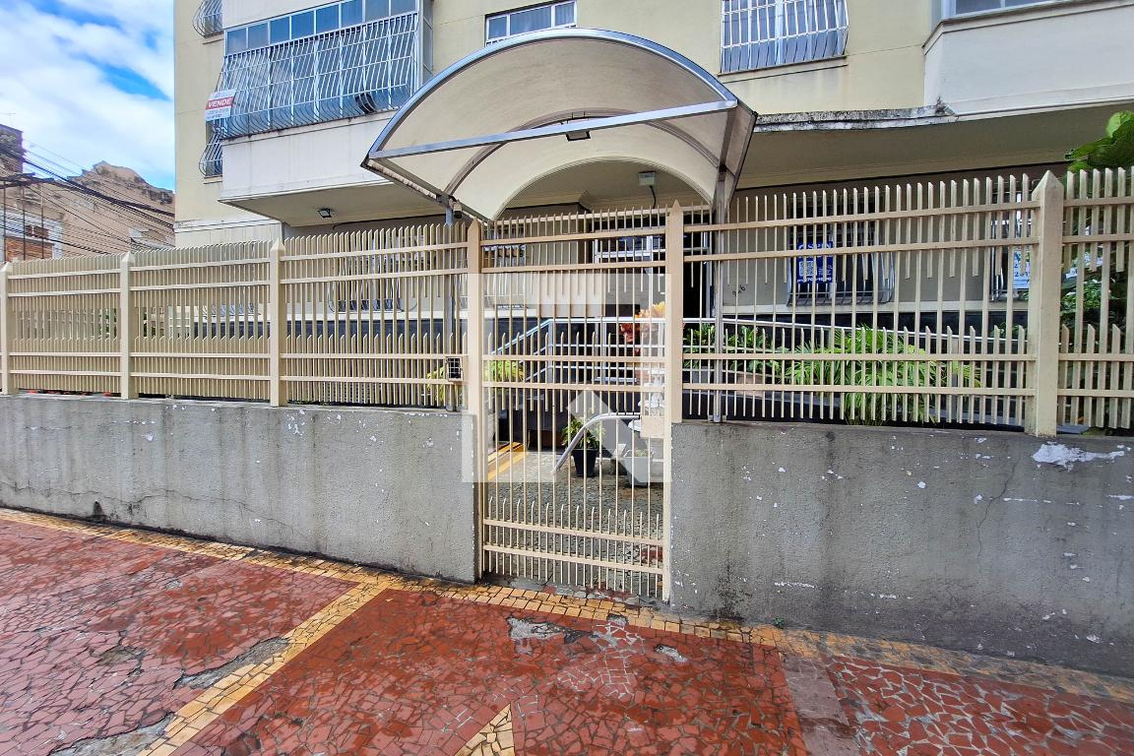 Fachada Condomínio Visconde de Uruguai