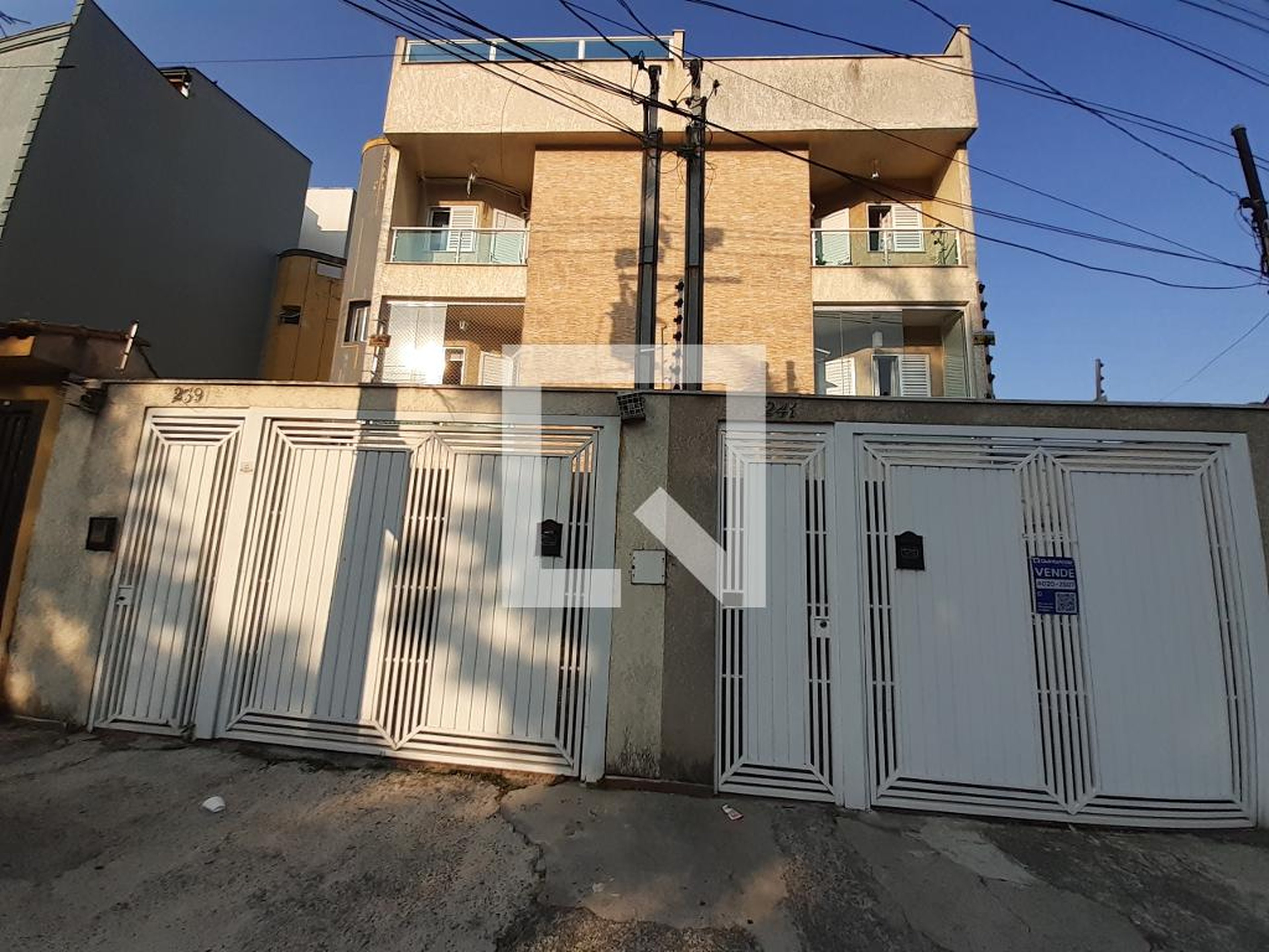 Fachada Condomínio em Rua Uruguaiana, 241