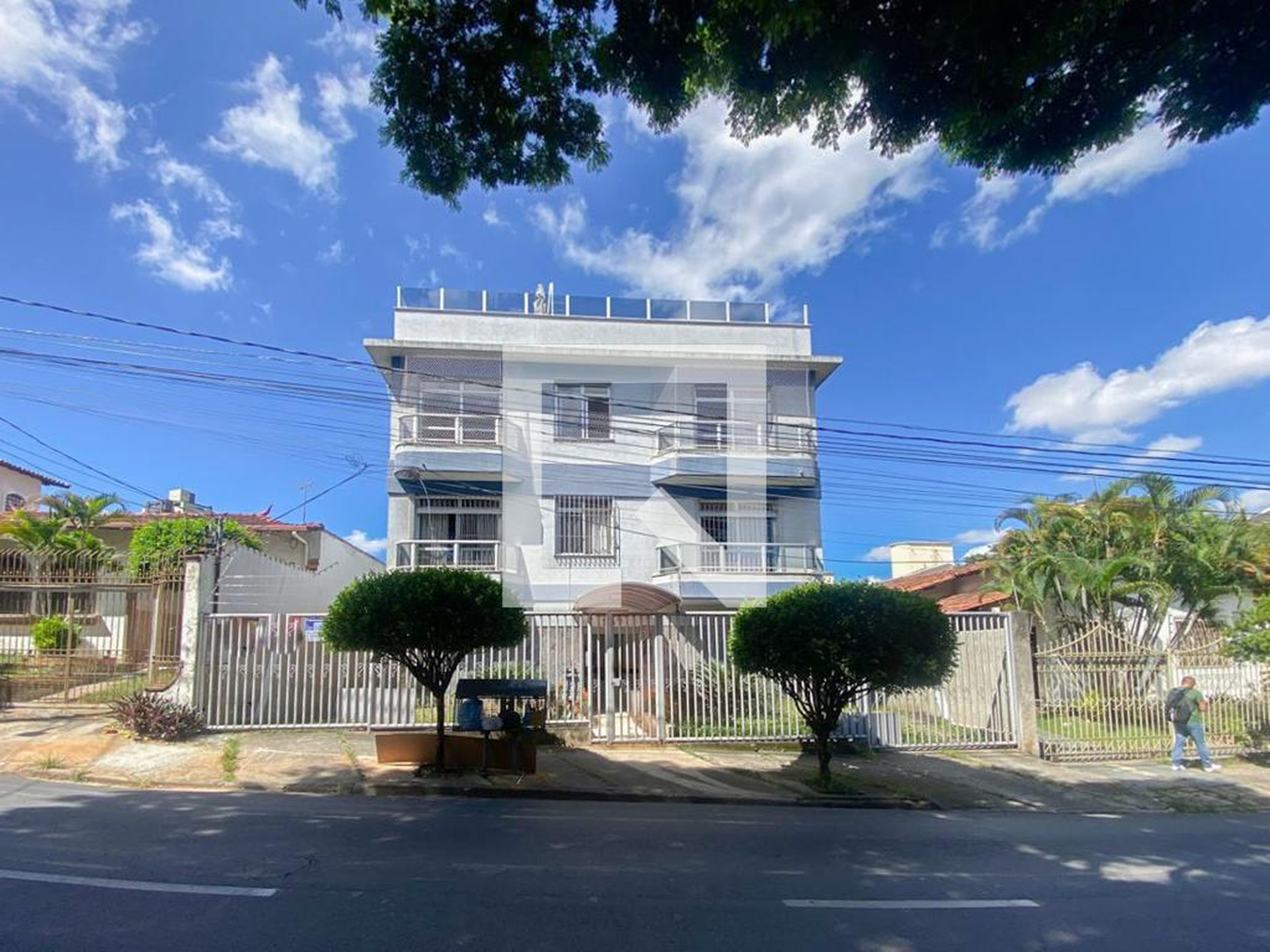 Fachada Condomínio em Rua Brasiléia, 207