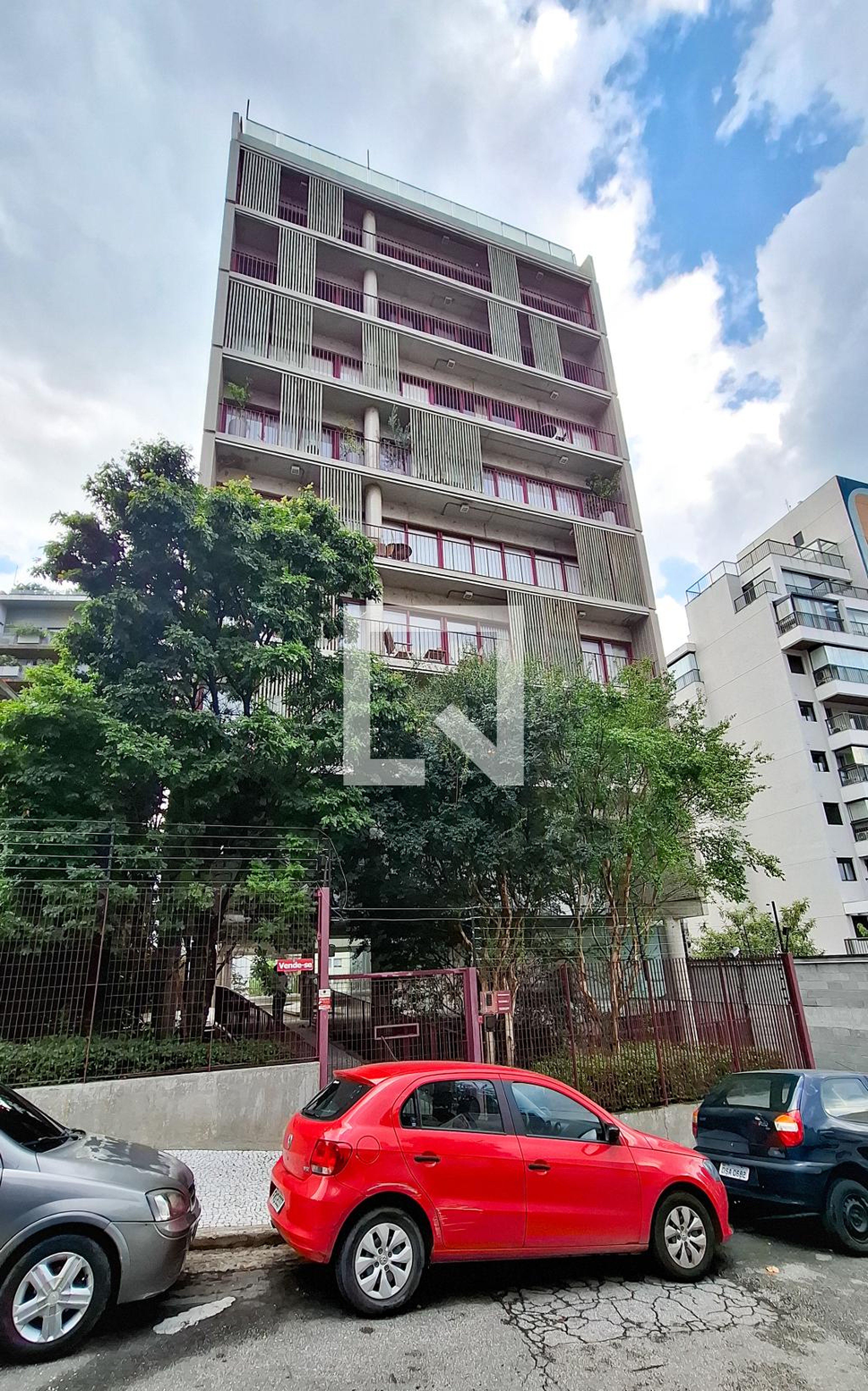 Fachada do Prédio Condomínio Simpatia