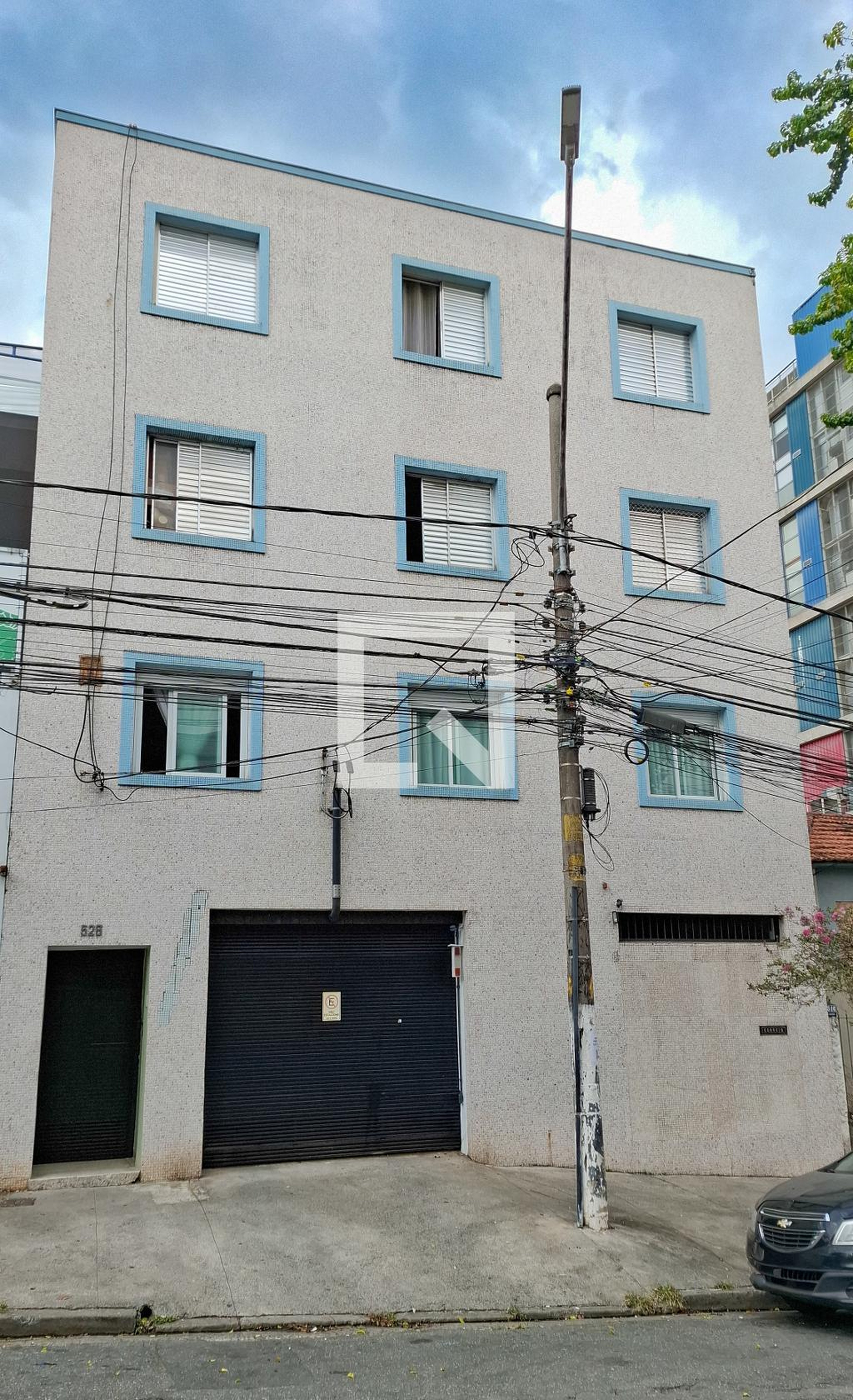 Fachada do Prédio Condomínio Ellen