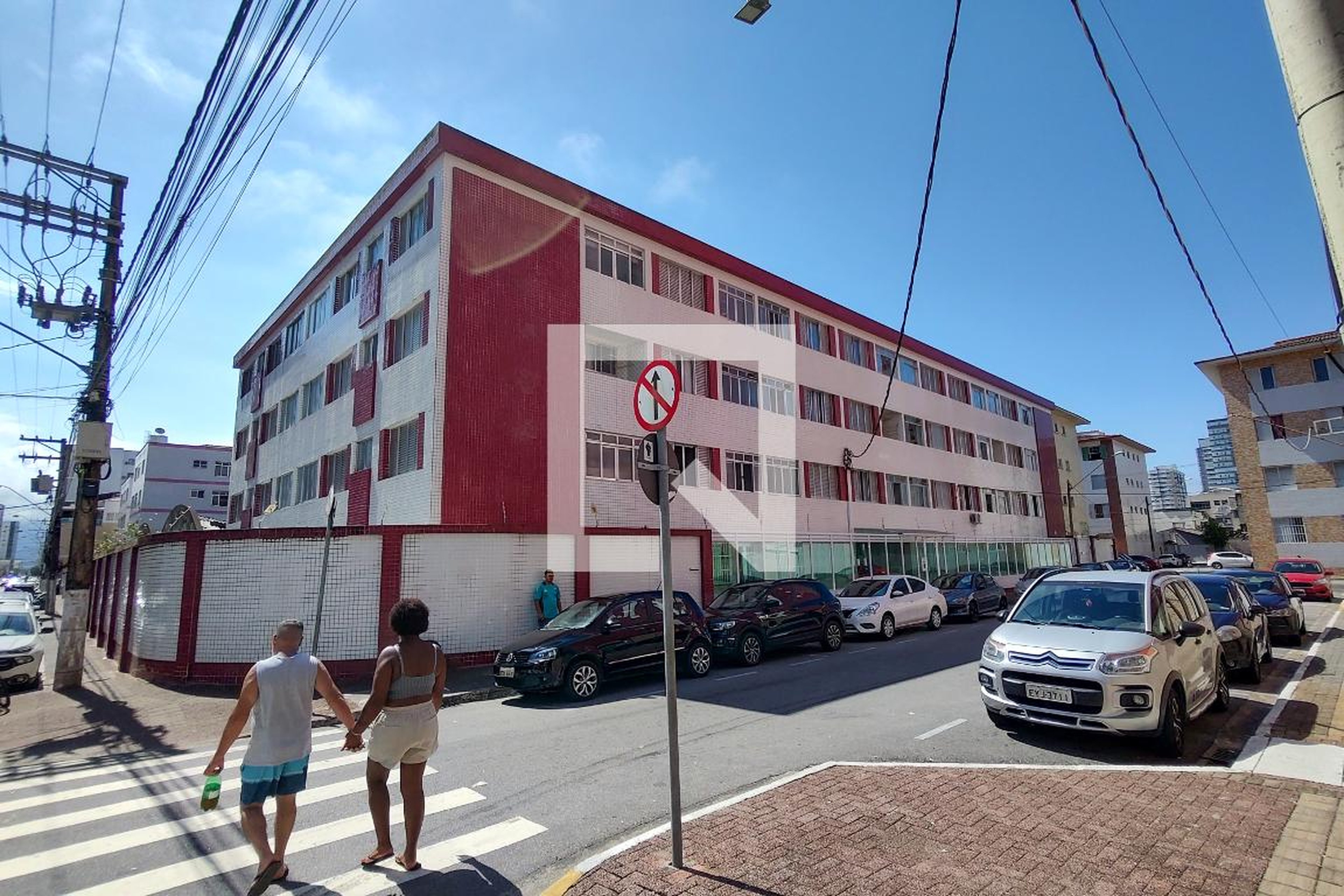 Fachada do Prédio Condomínio em Rua Antônio Ferraro, 26