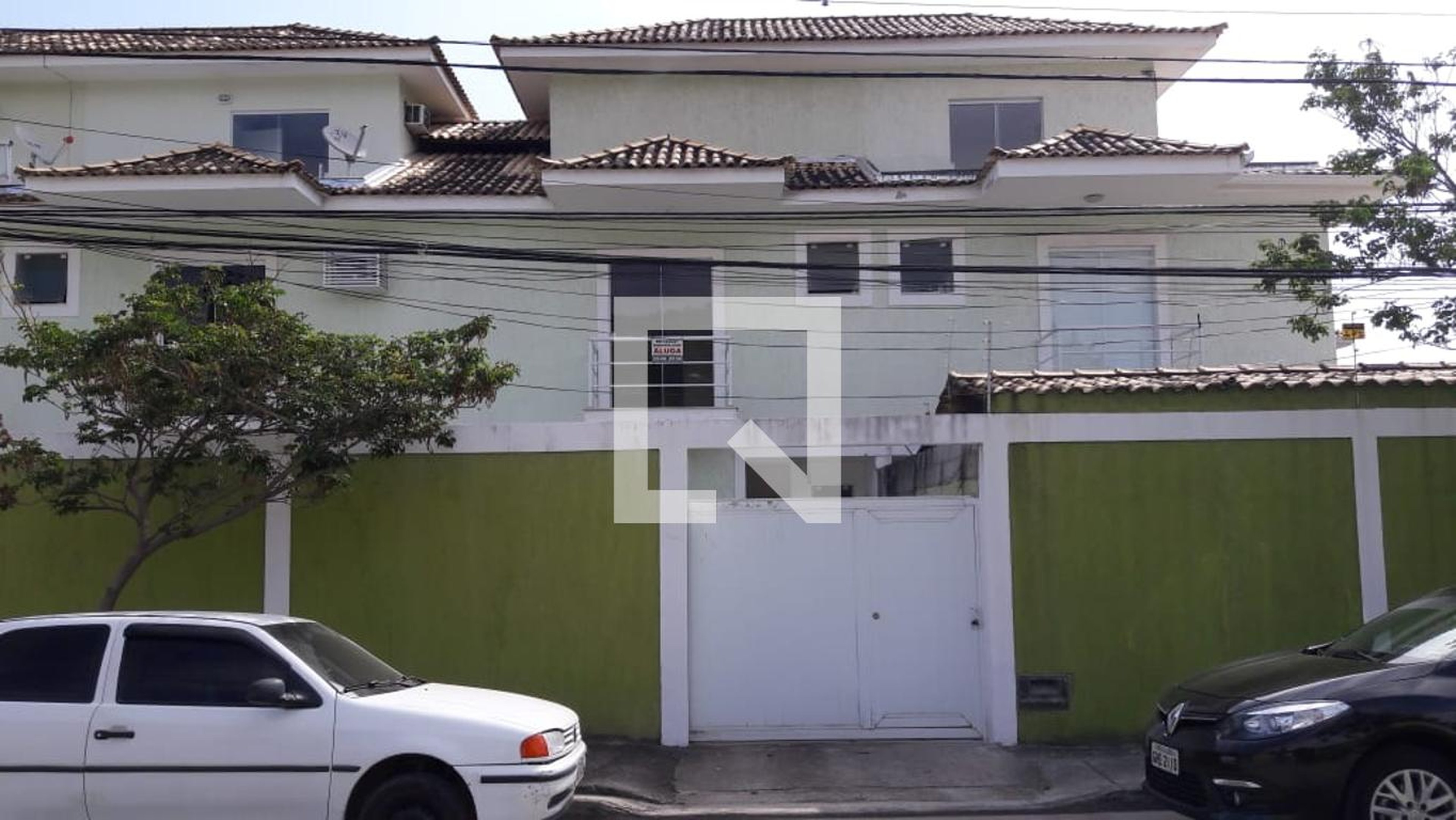 Fachada Condomínio em Rua Tabelião Nélson de Souza, 130