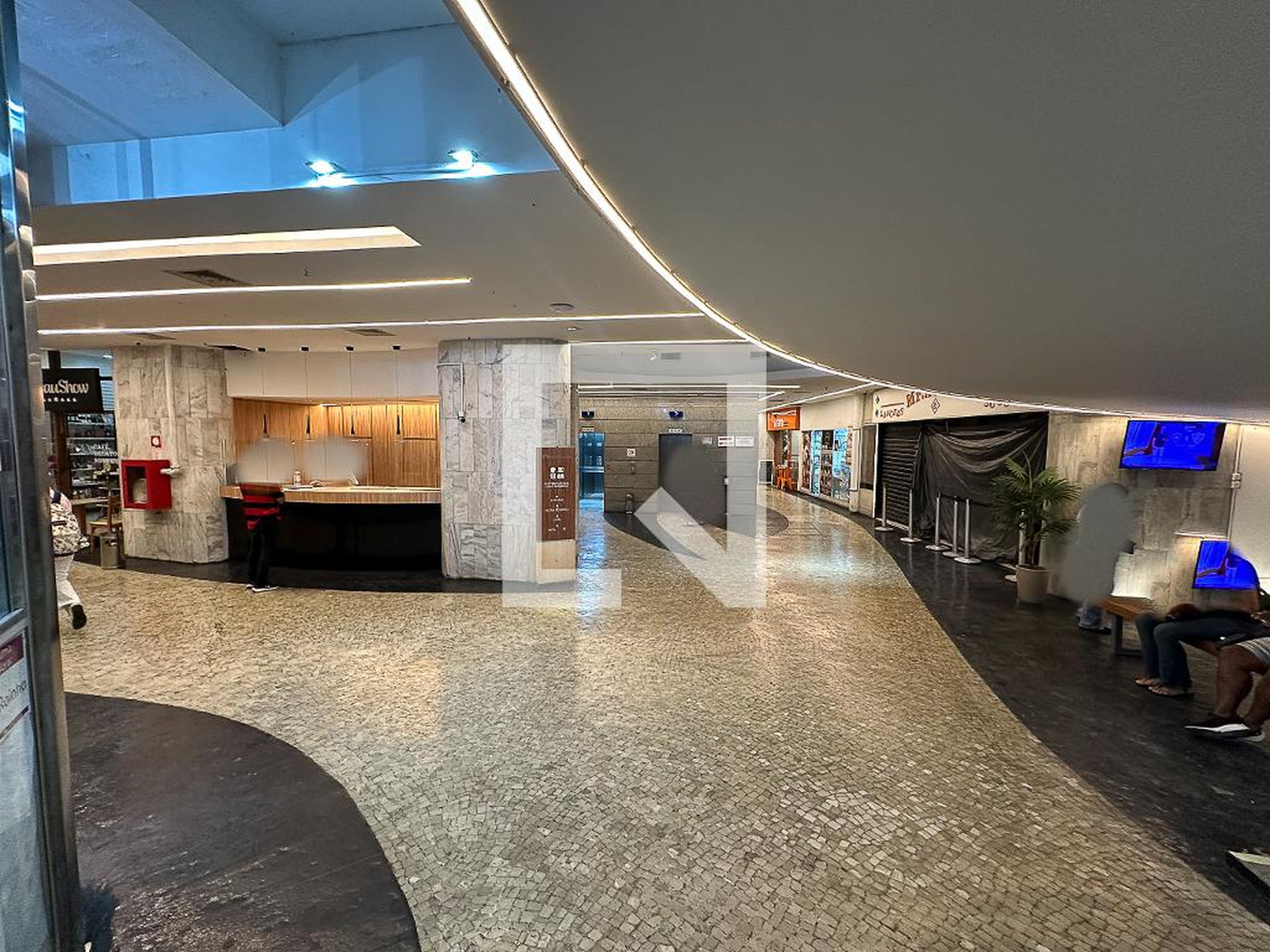 Hall de Entrada - Edifício Marquês do Herval