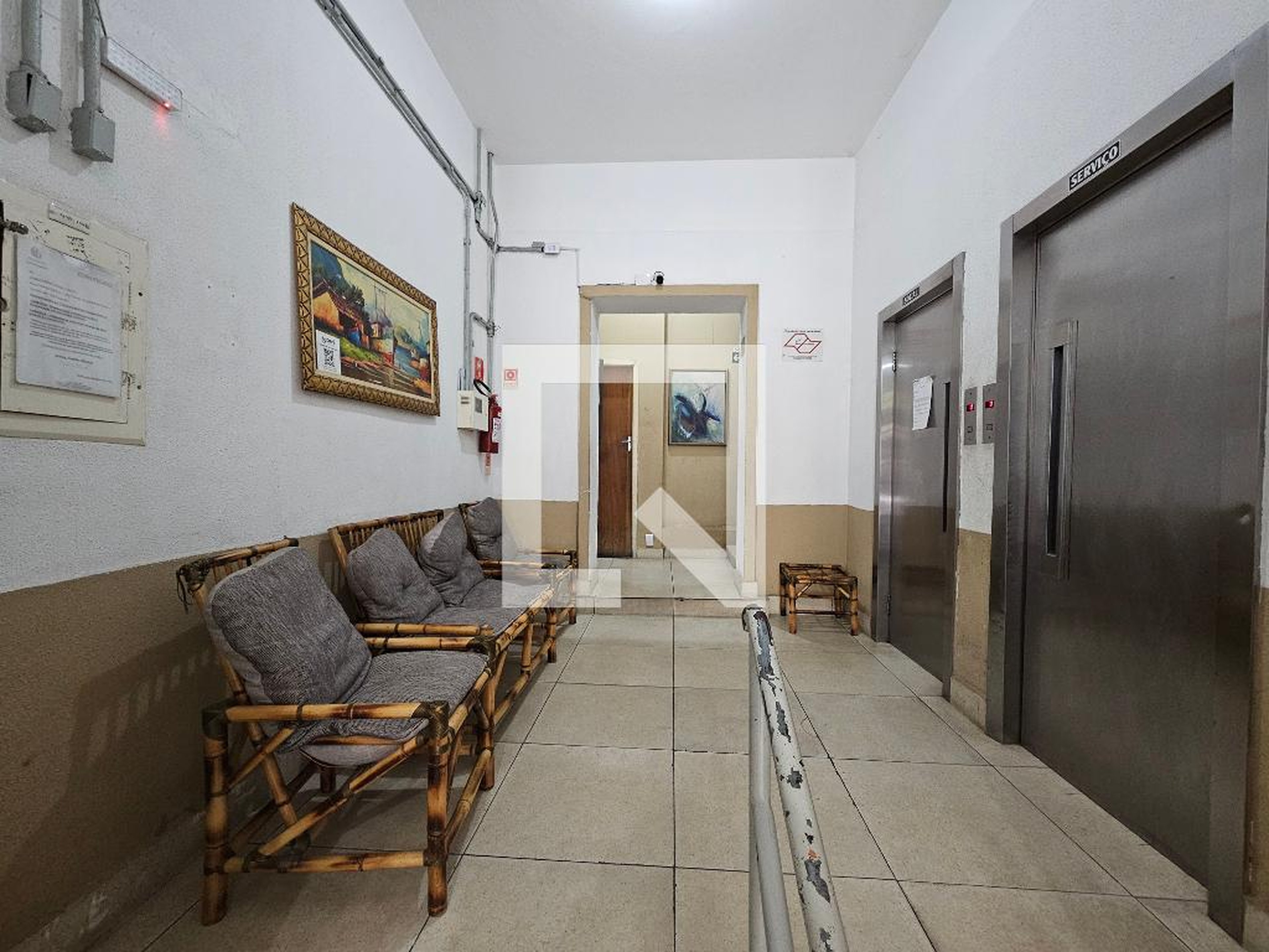 Hall de Entrada - Edifício Fernão Sales