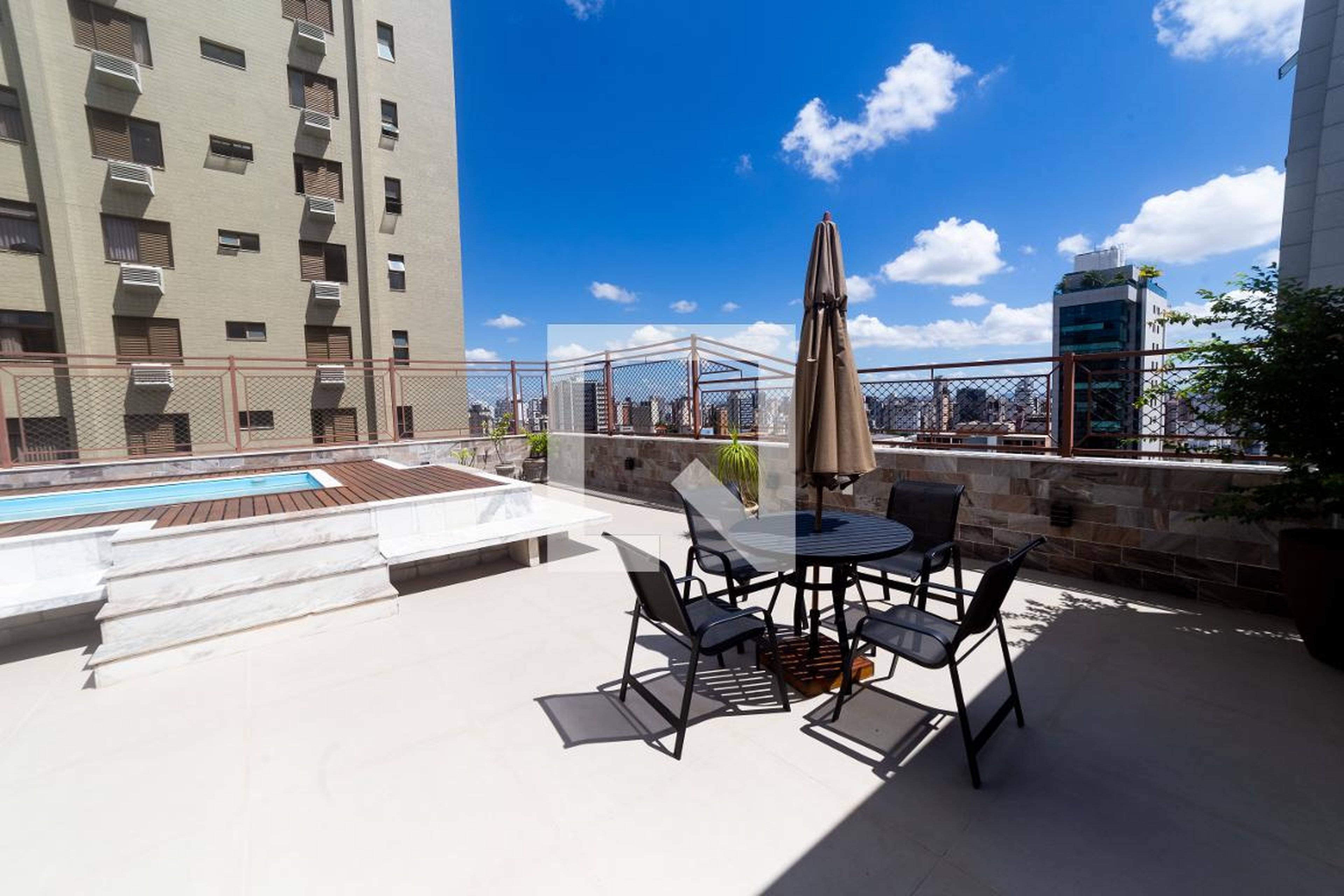 Piscina - Solar do Carmo