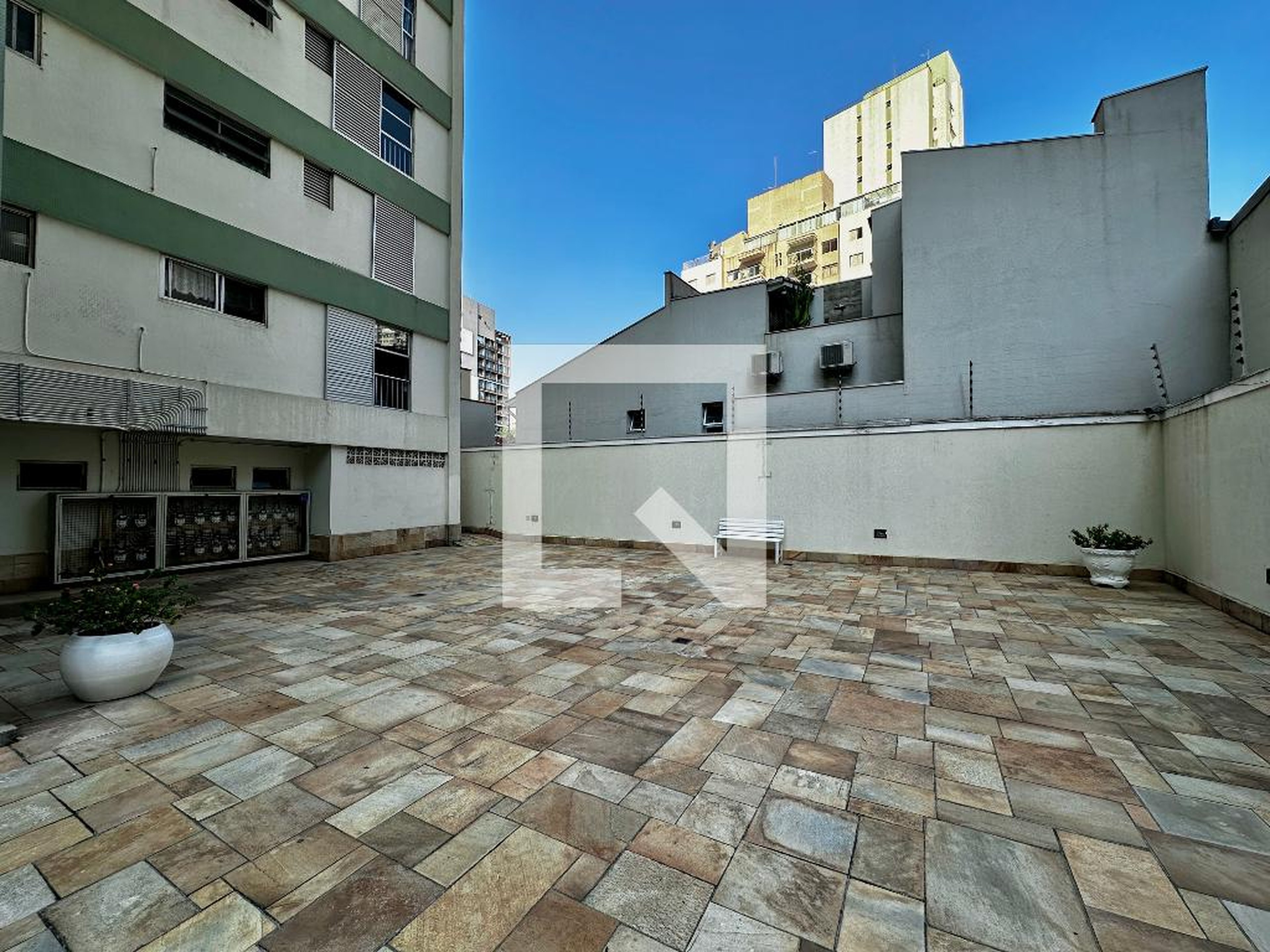 Área comum - Cabo São Roque