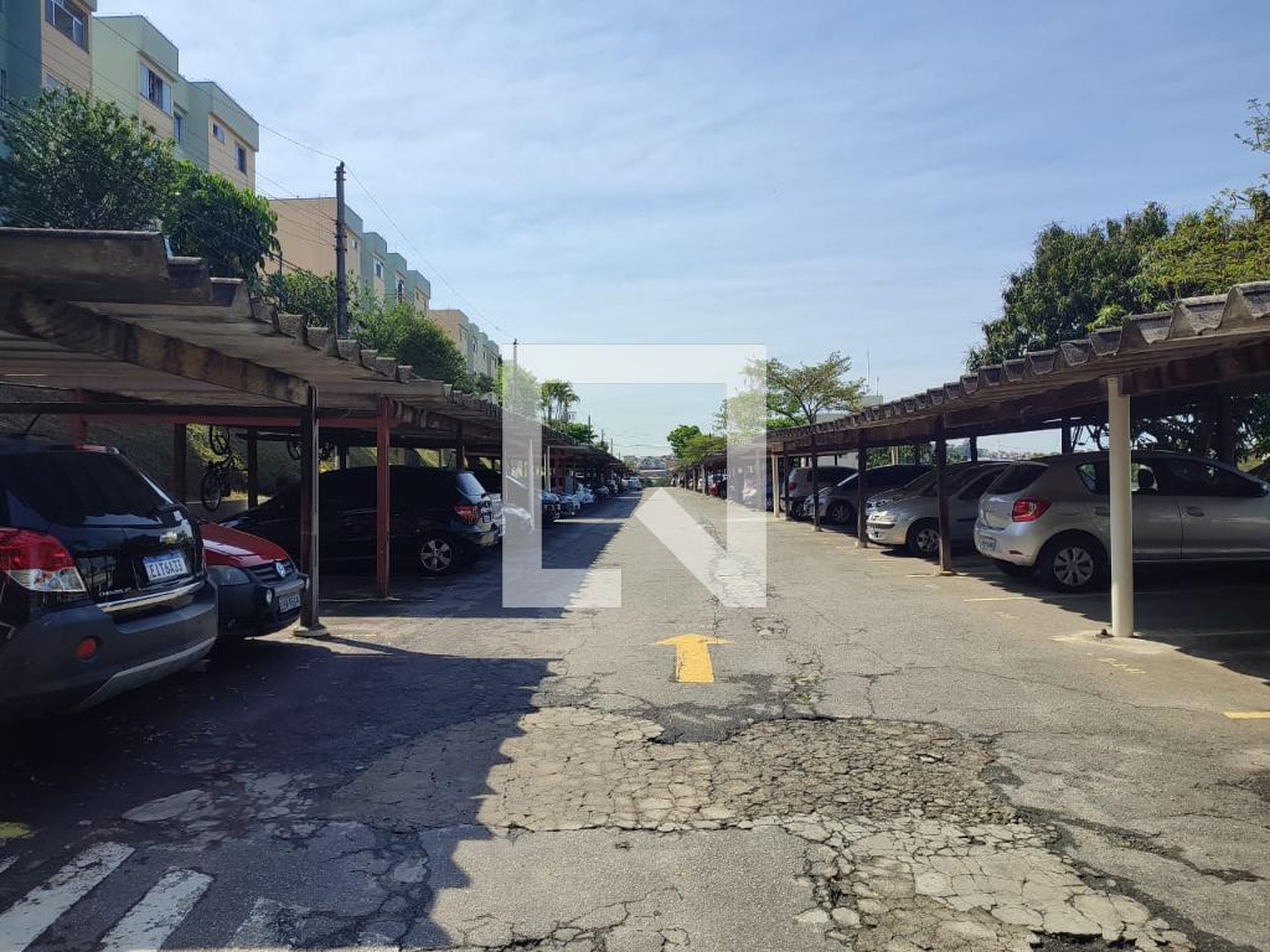 Estacionamento - Residencial Iguassú