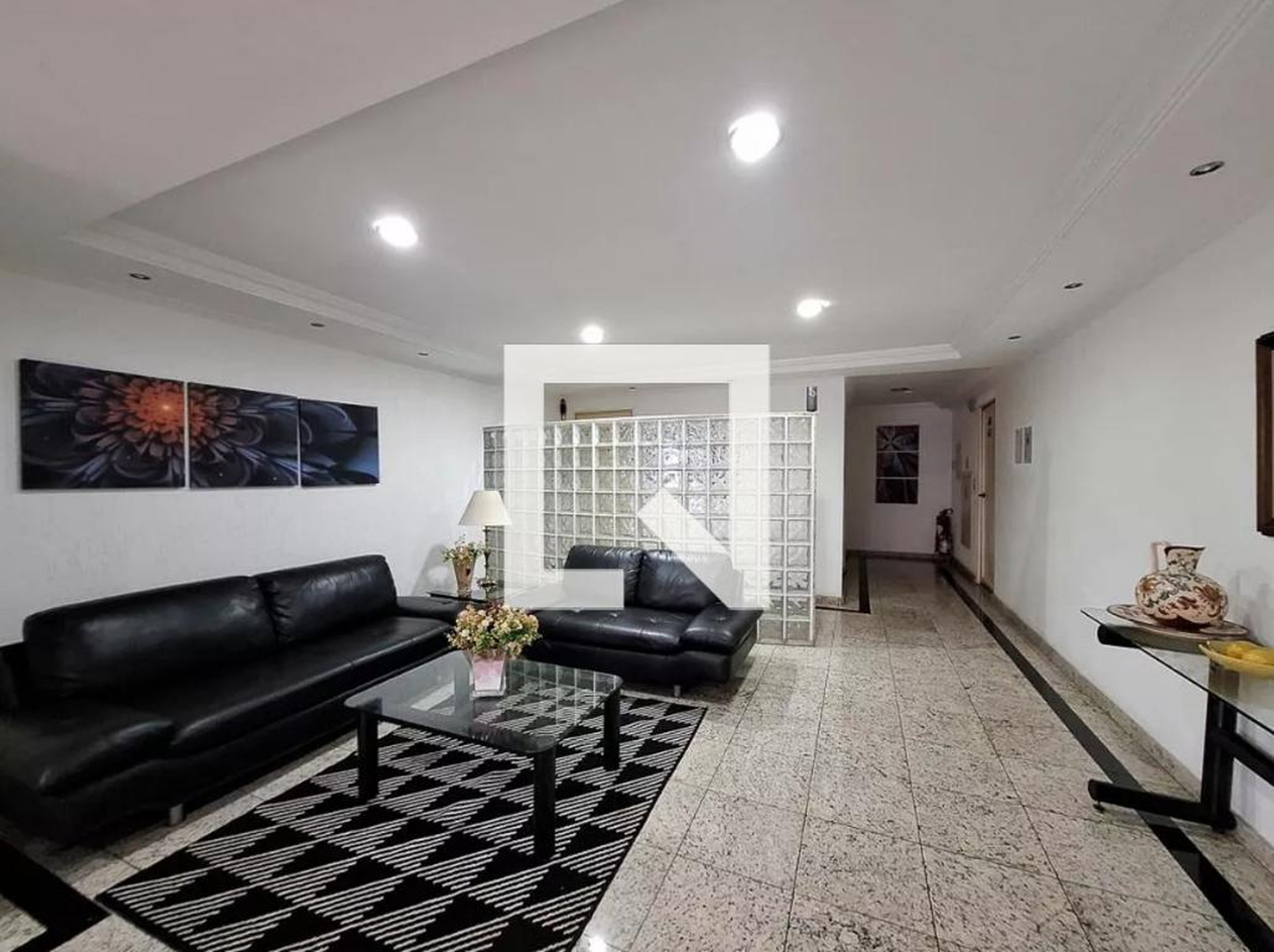 Hall - Edifício Solar Gomes